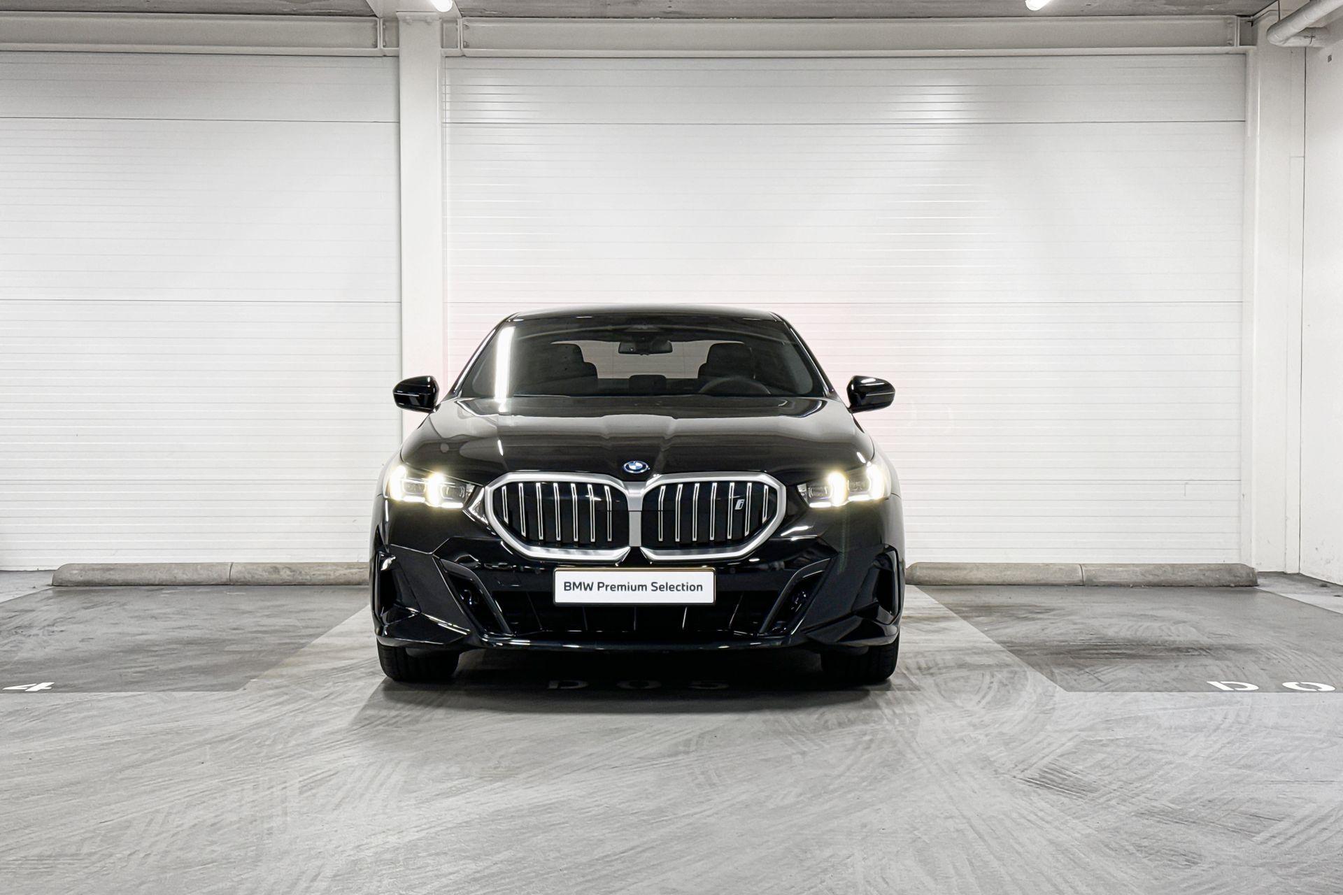 Foto van BMW I5 Edrive40