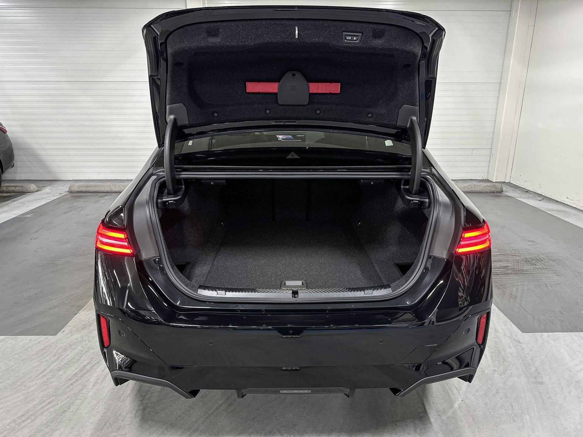 Foto van BMW I5 Edrive40