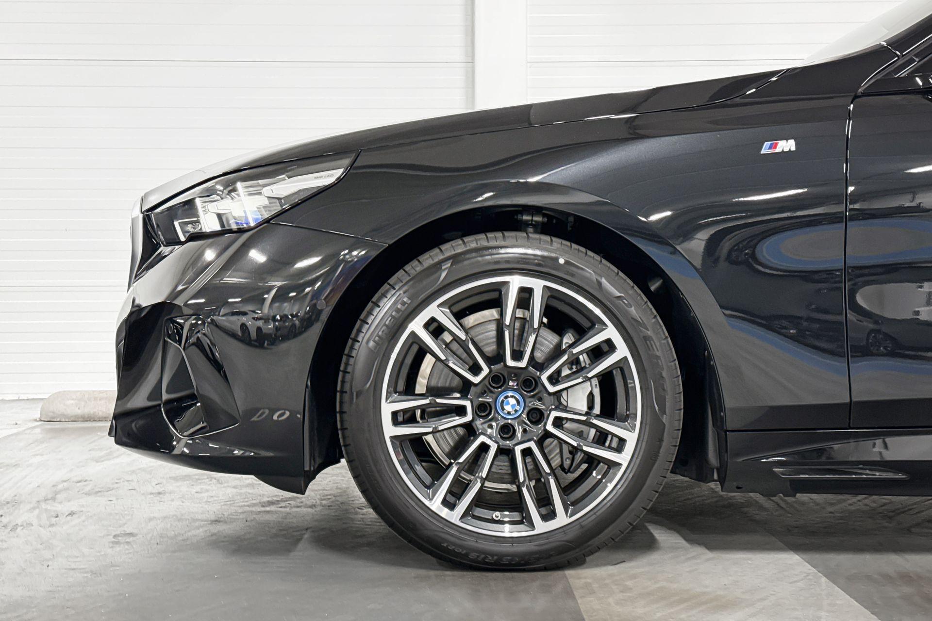 Foto van BMW I5 Edrive40