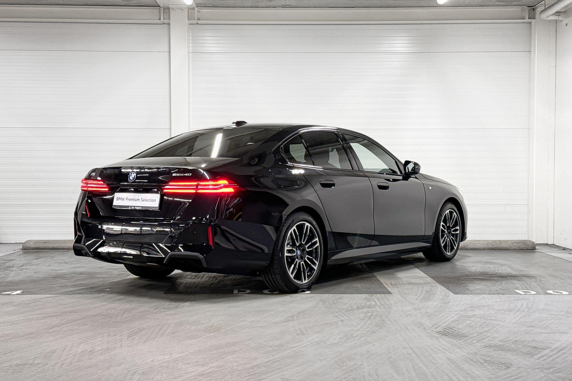 Foto van BMW I5 Edrive40