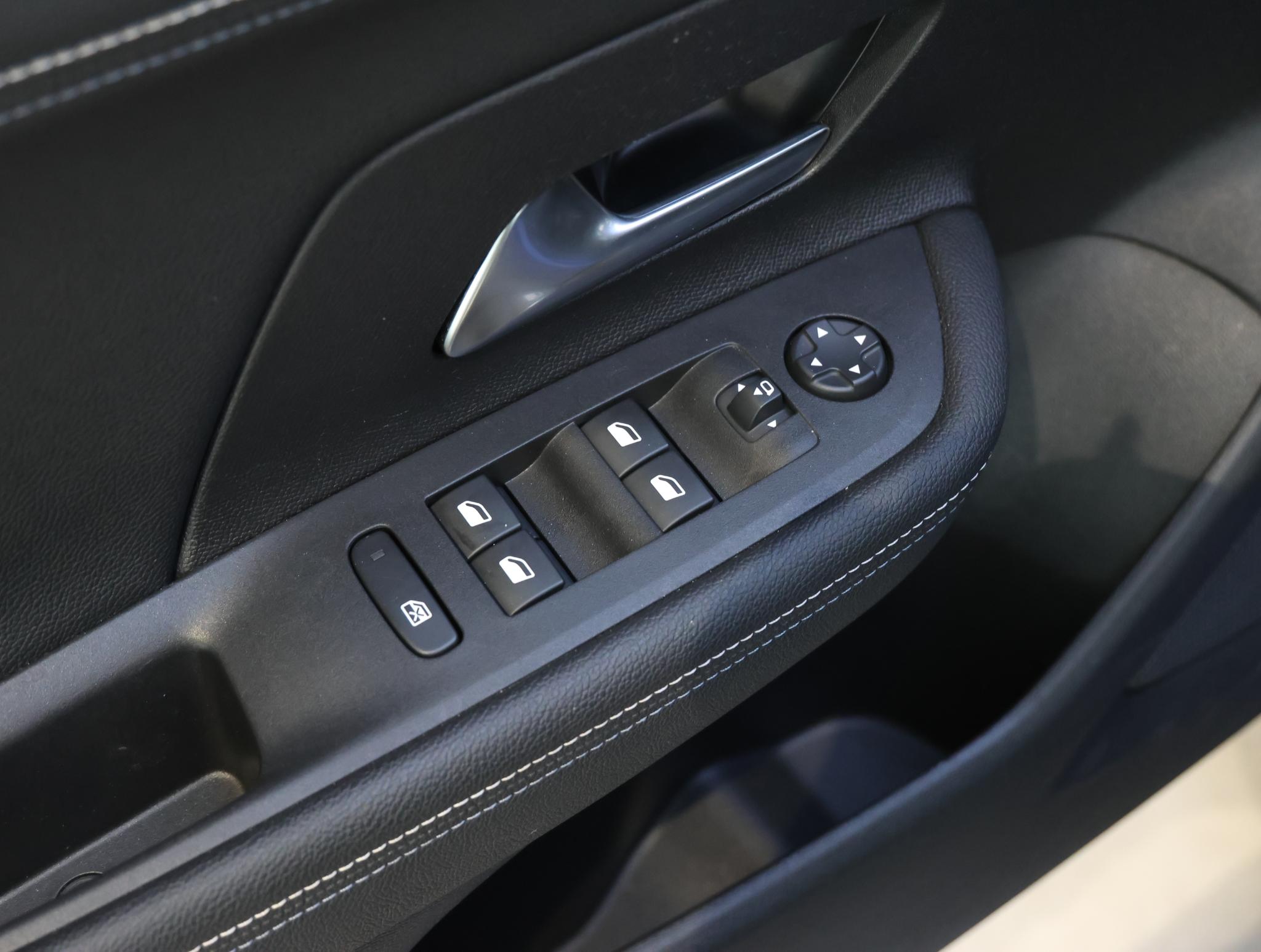 Foto van Opel Mokka