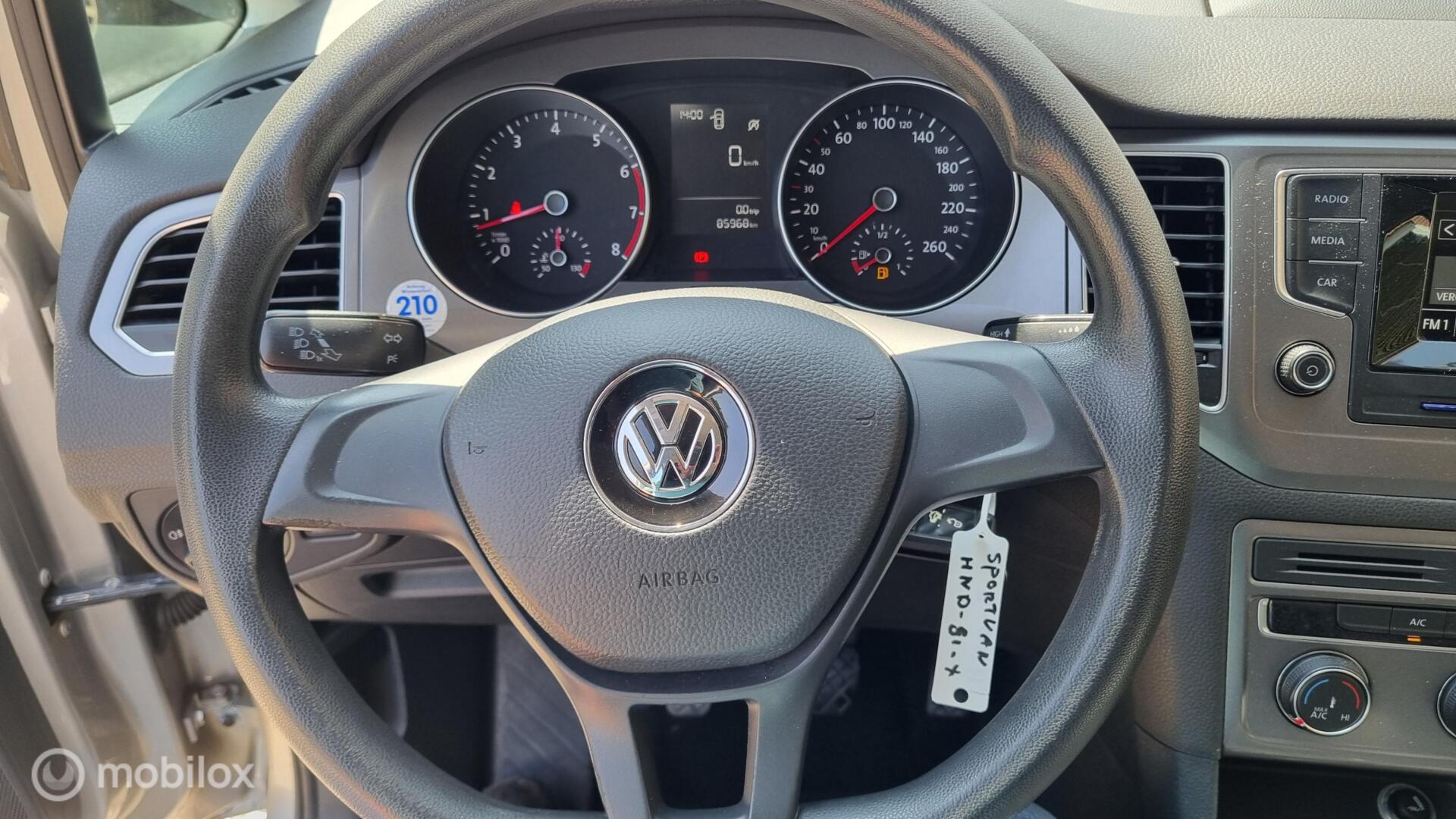 Foto van Volkswagen Golf Sportsvan