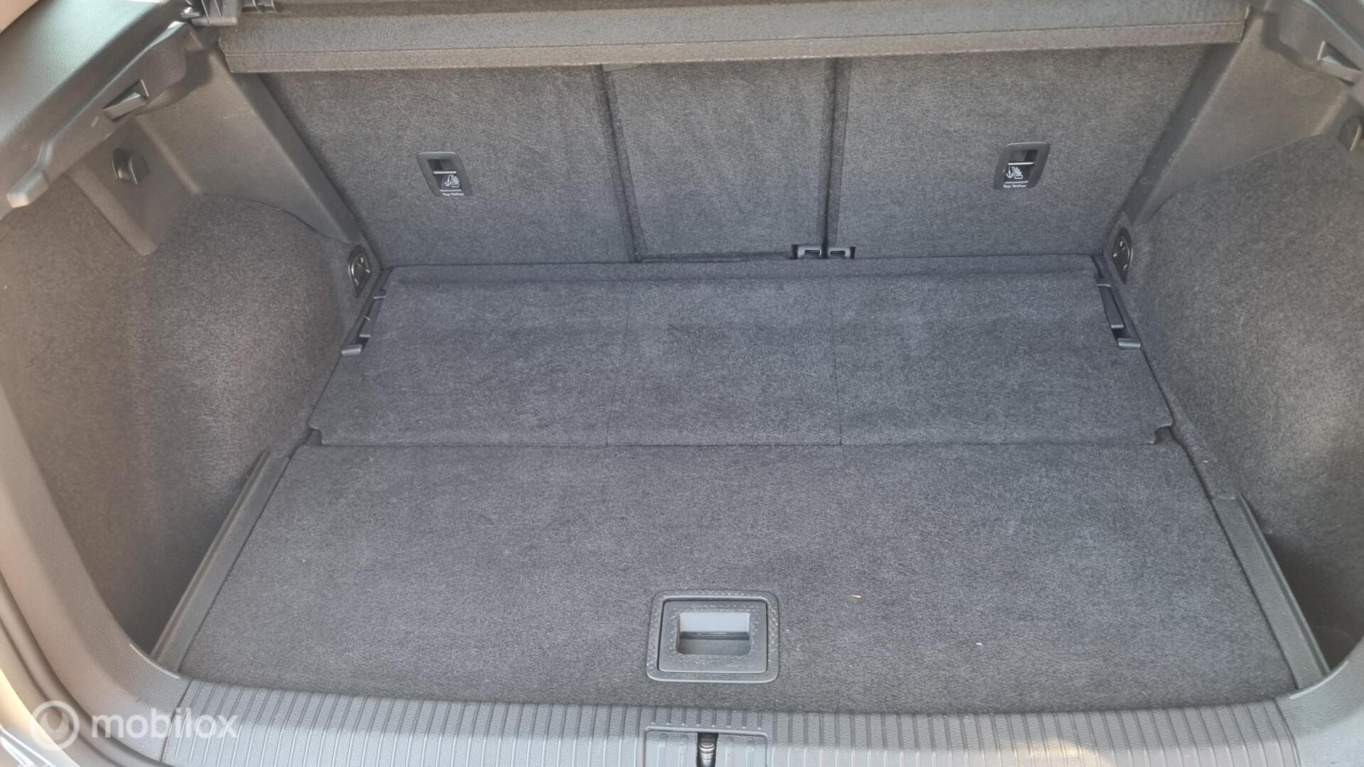 Foto van Volkswagen Golf Sportsvan