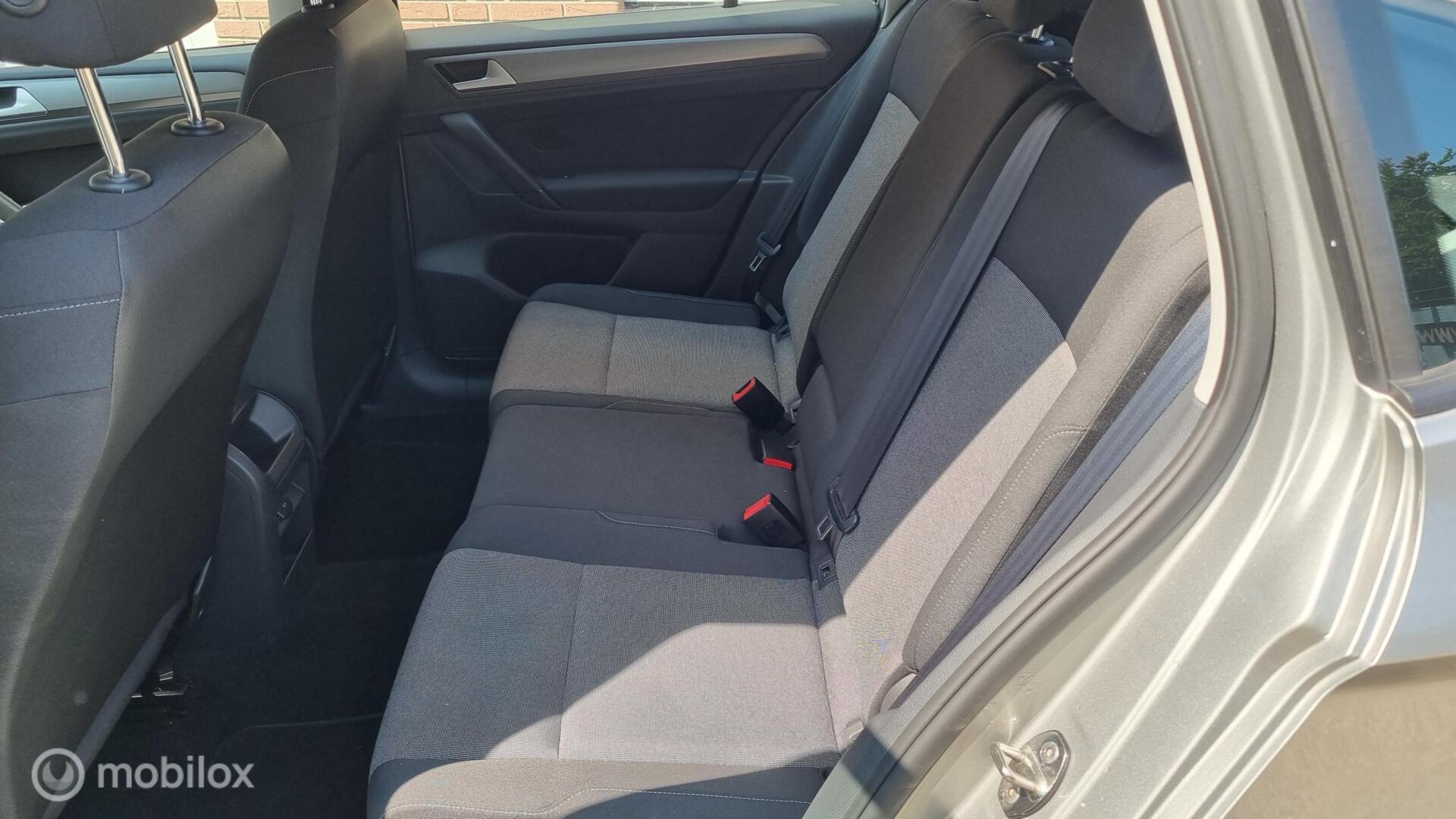 Foto van Volkswagen Golf Sportsvan