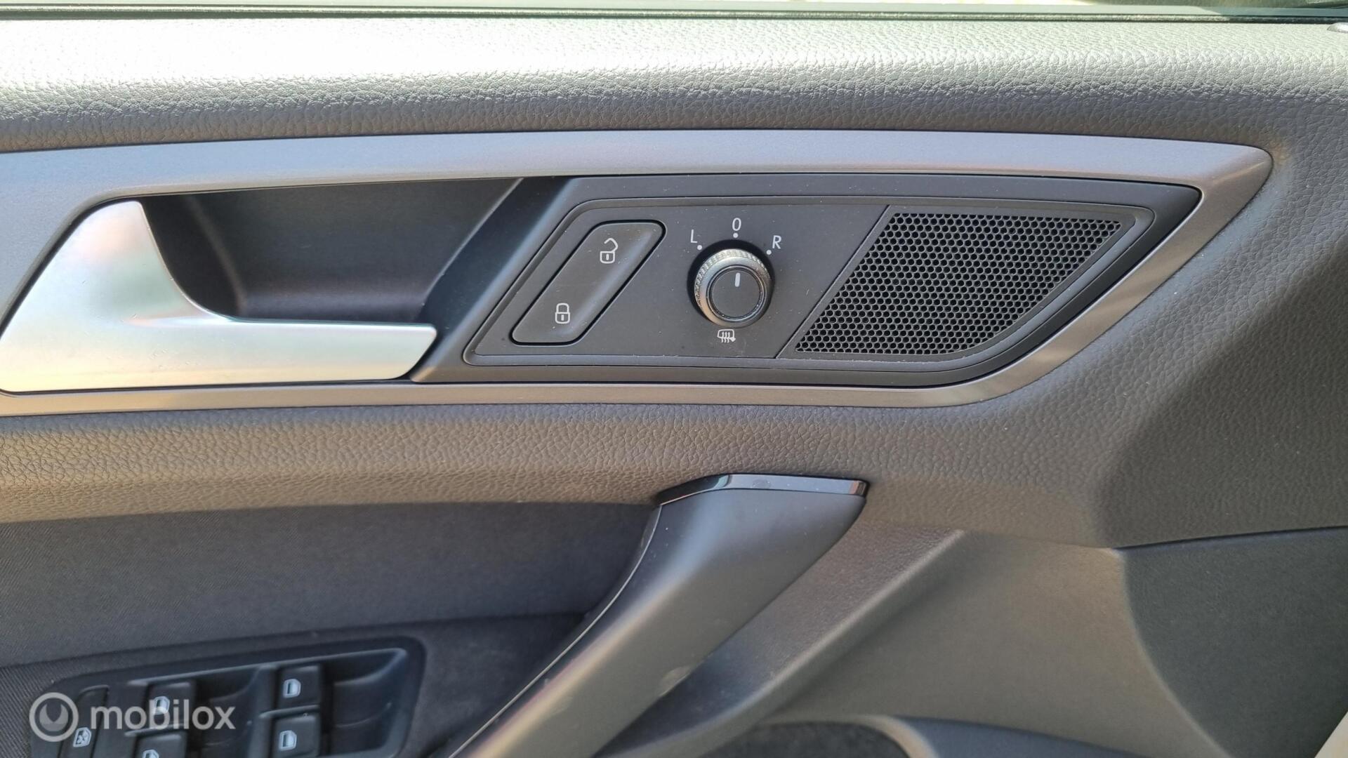 Foto van Volkswagen Golf Sportsvan