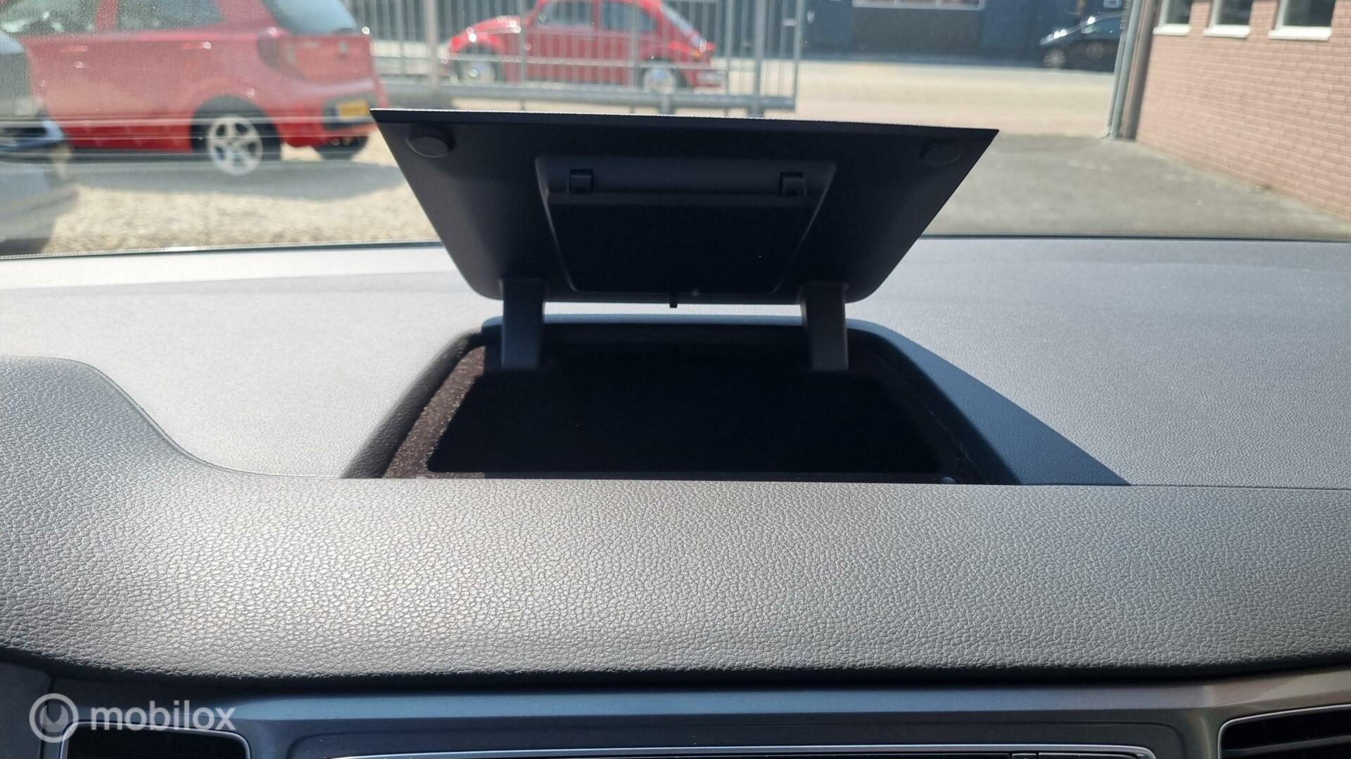 Foto van Volkswagen Golf Sportsvan