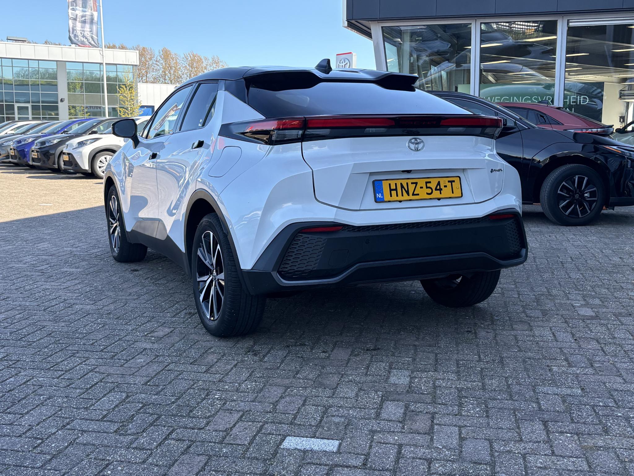 Foto van Toyota Toyota C-hr