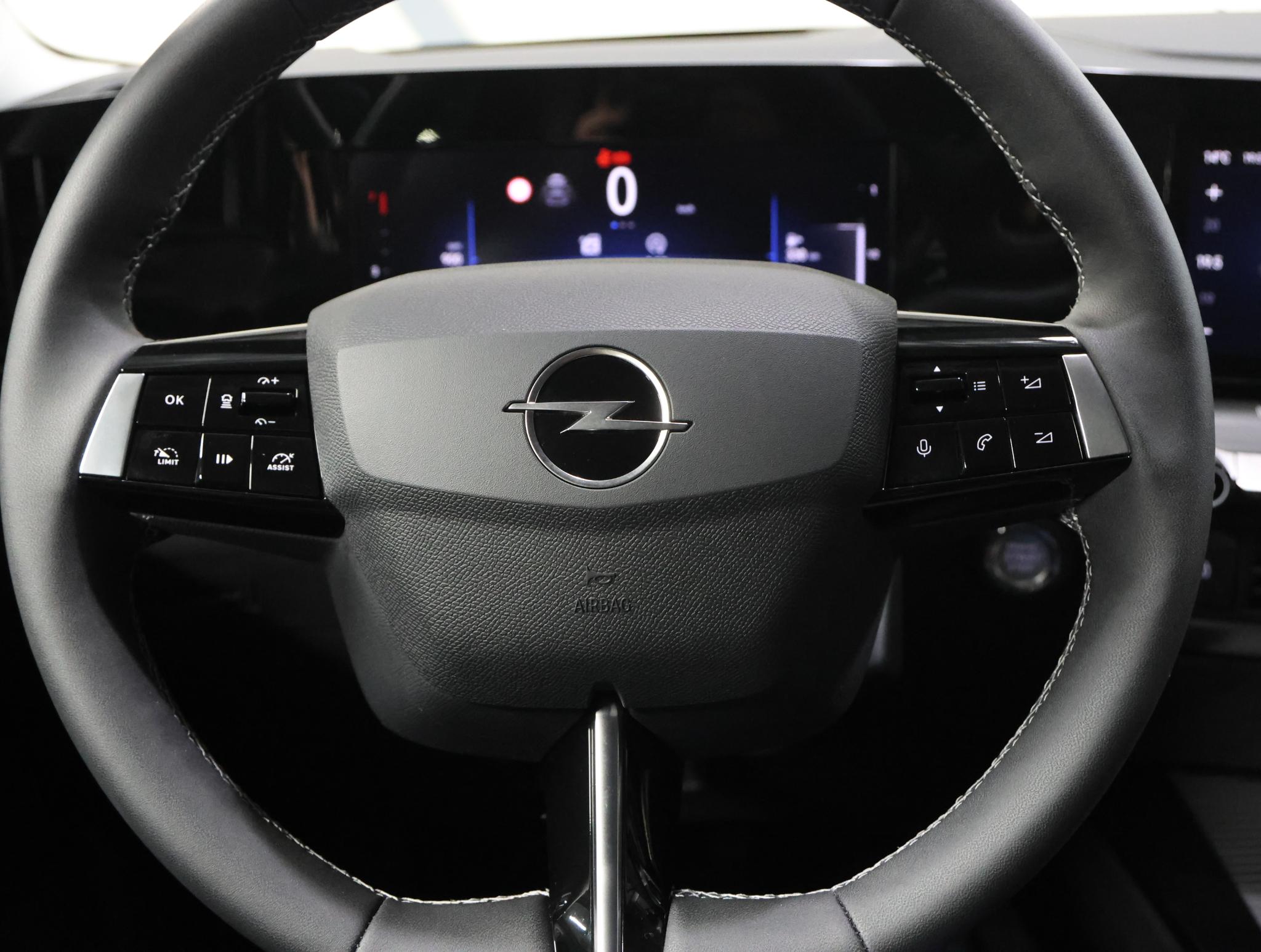Foto van Opel Astra Sports Tourer