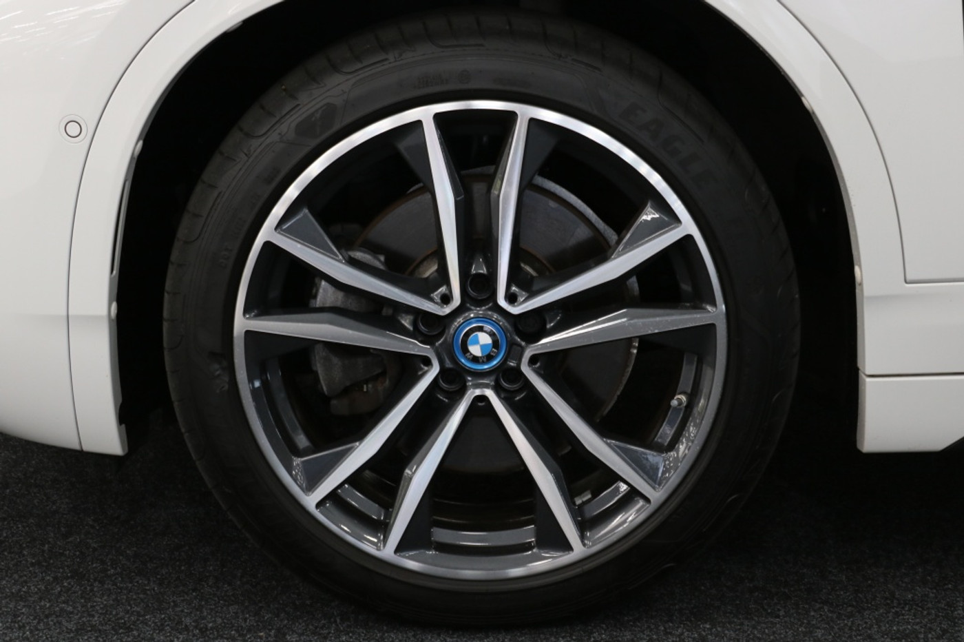 Foto van BMW X2 Xdrive25e