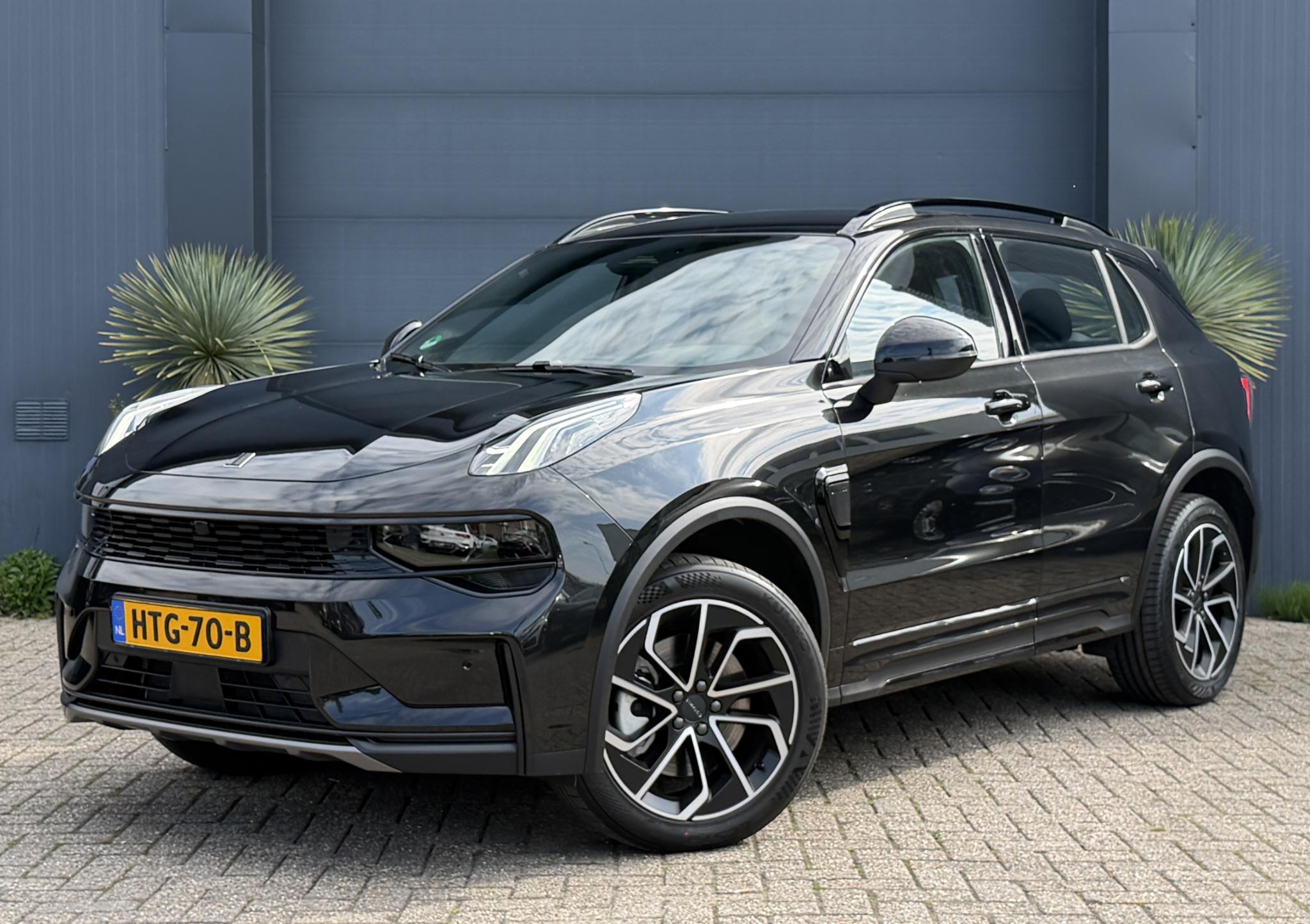 Foto van Lynk&co LYNK & Co 01