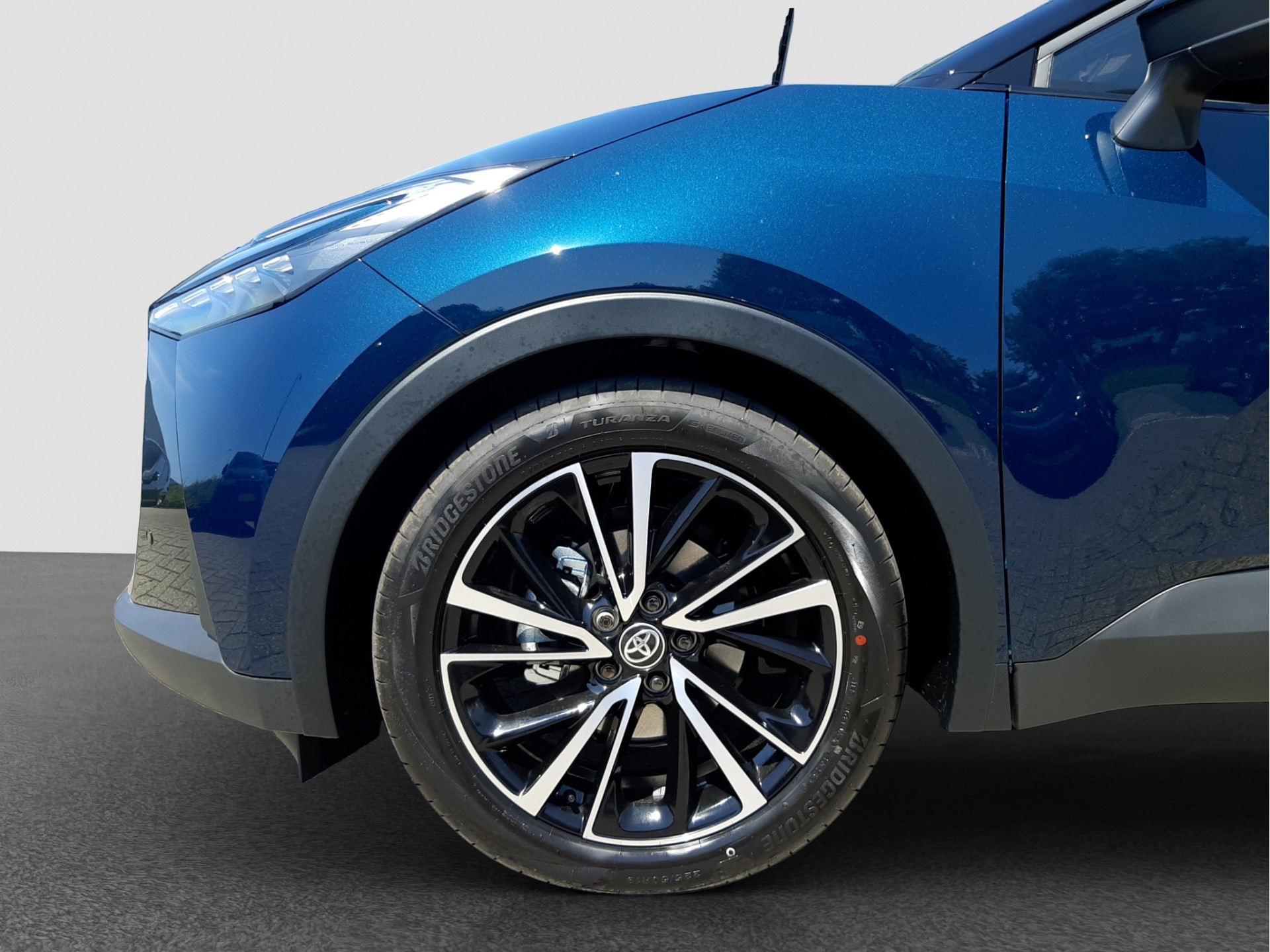 Foto van Toyota Toyota C-hr
