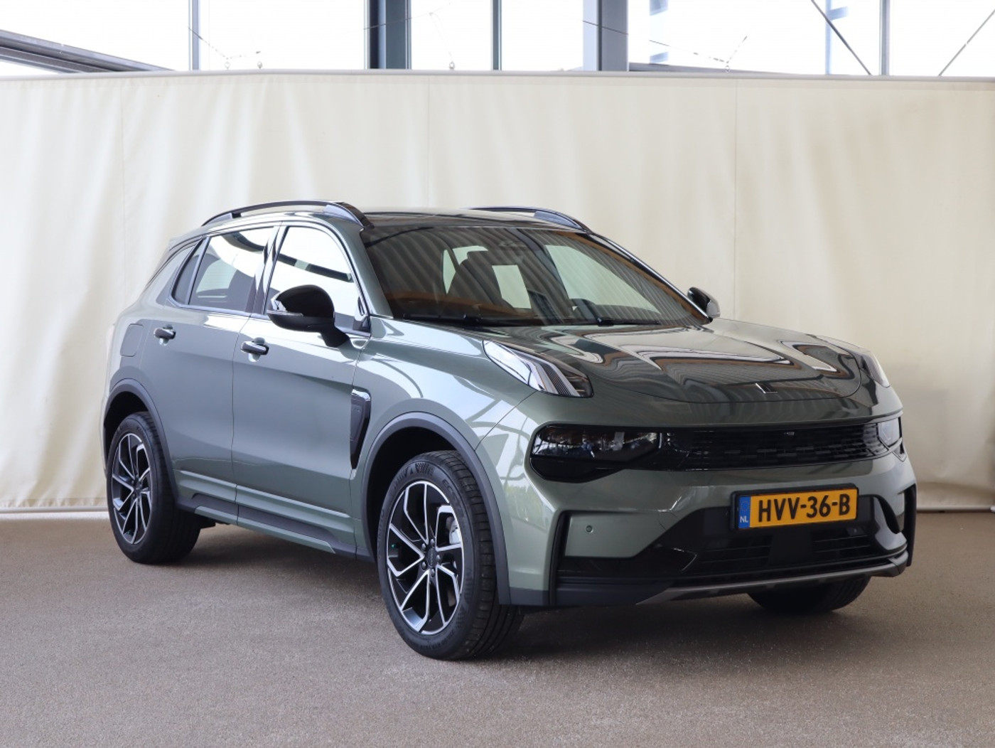Foto van Lynk&co LYNK & Co 01