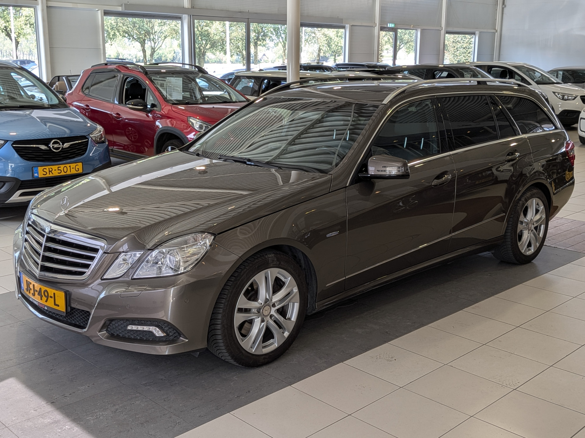 Foto van Mercedes-Benz E 250 Cgi