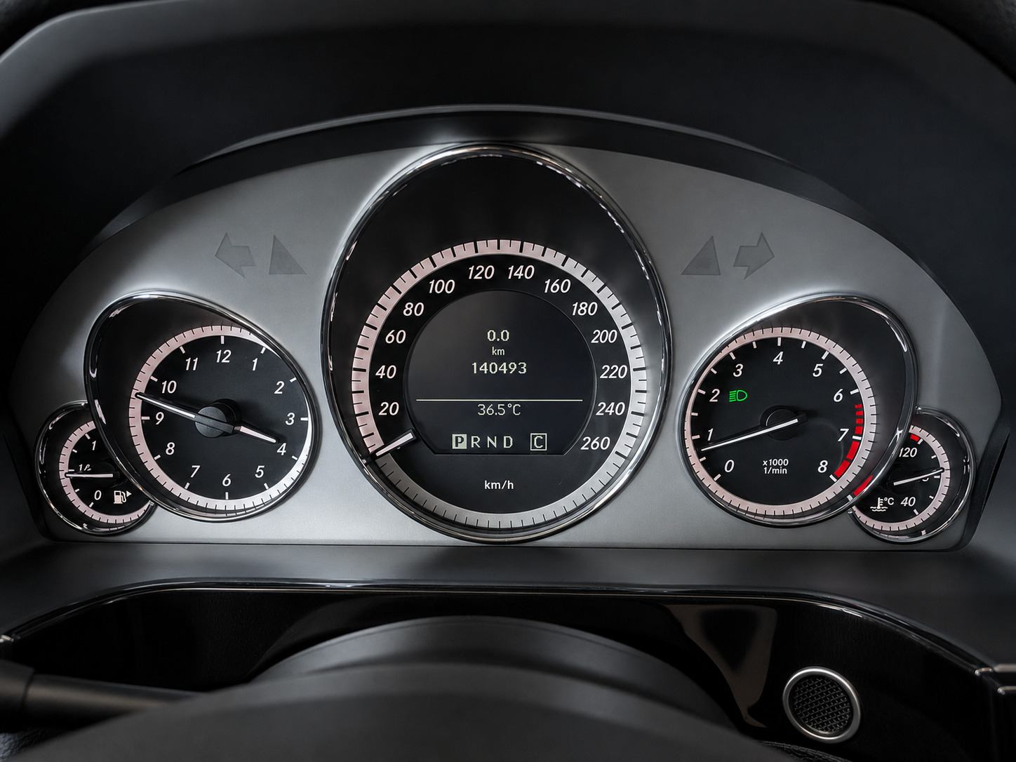 Foto van Mercedes-Benz E 250 Cgi