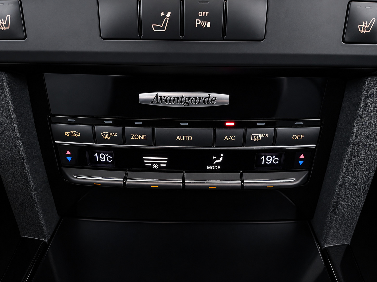 Foto van Mercedes-Benz E 250 Cgi