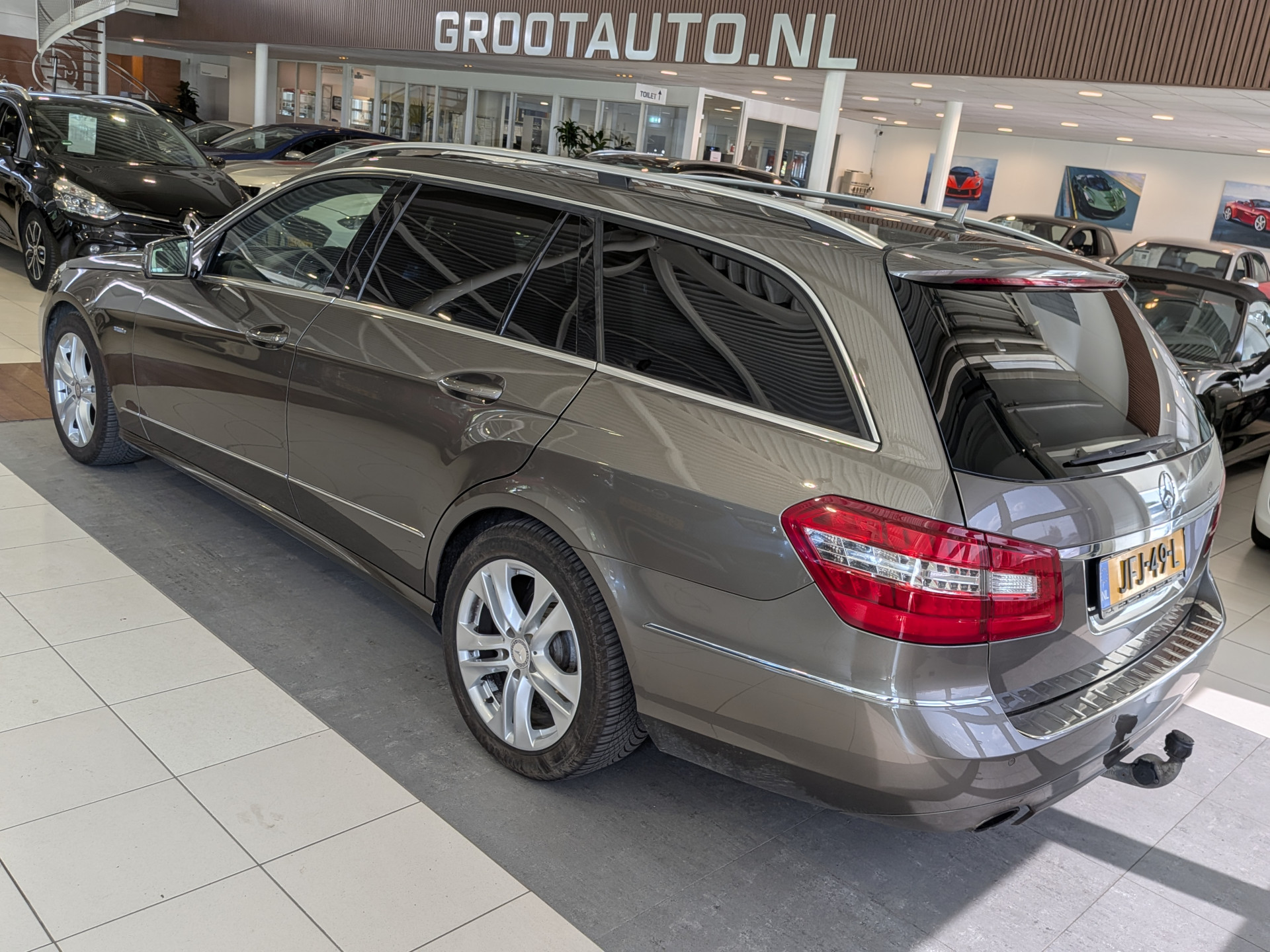 Foto van Mercedes-Benz E 250 Cgi