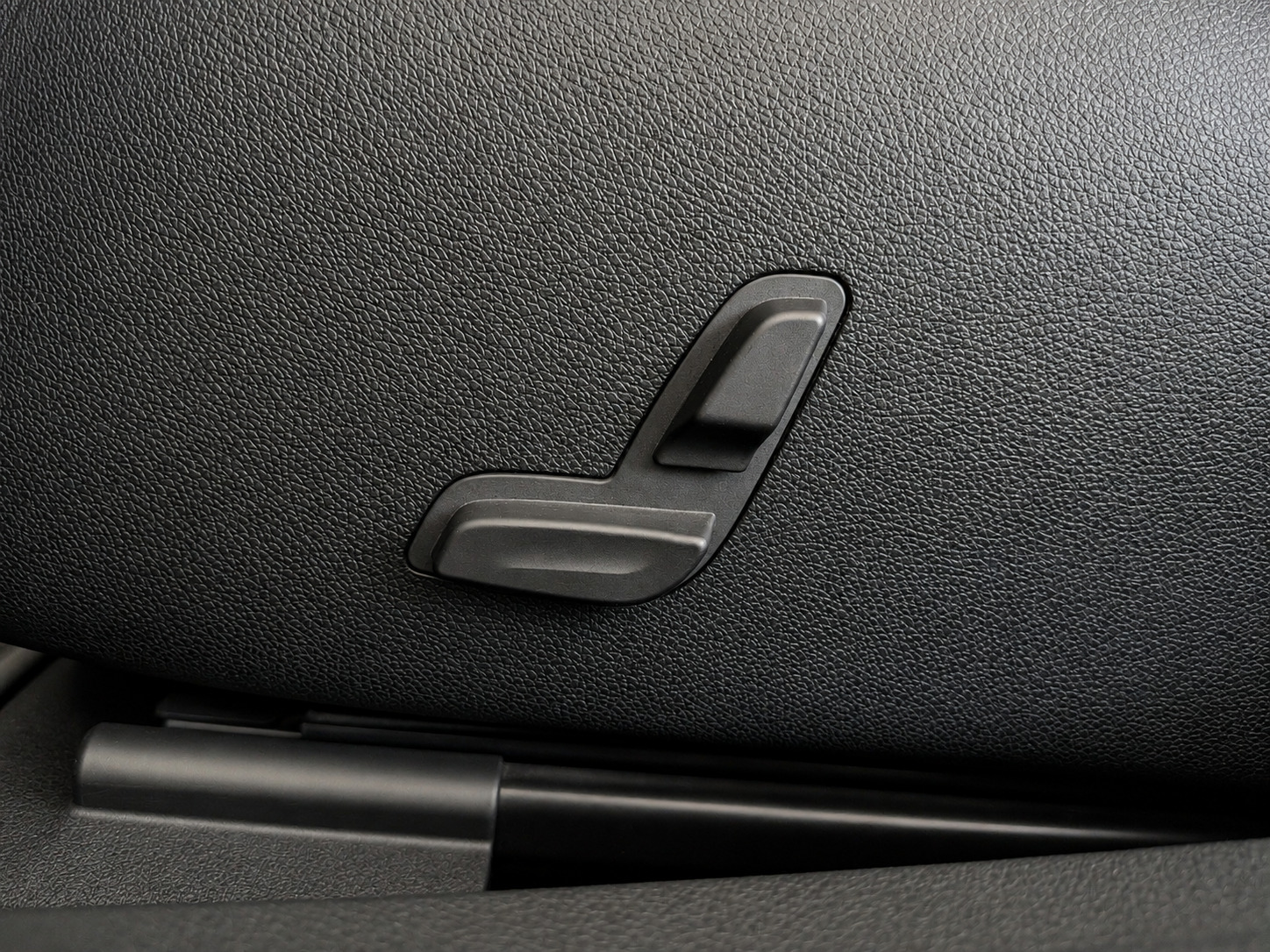 Foto van Mercedes-Benz E 250 Cgi