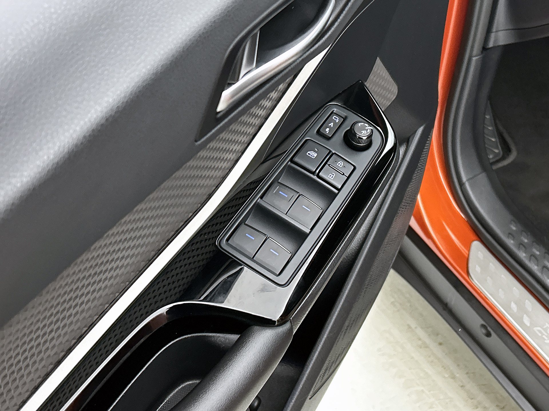 Foto van Toyota Toyota C-hr