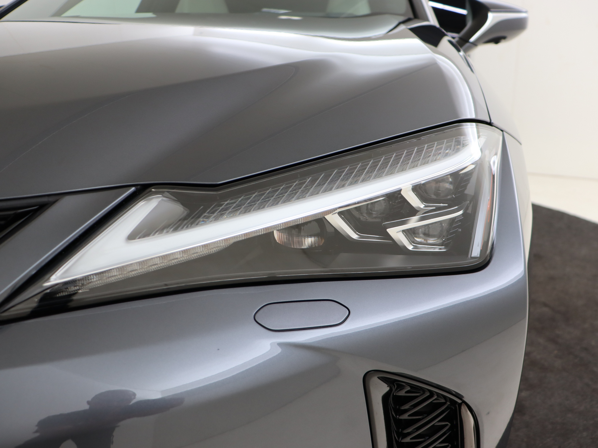Foto van Lexus Lexus Ux300h