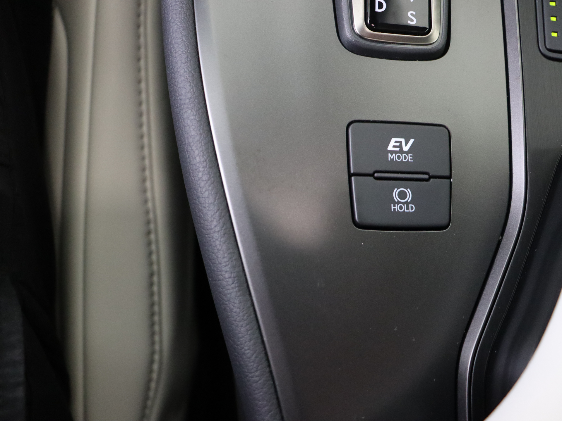 Foto van Lexus Lexus Ux300h