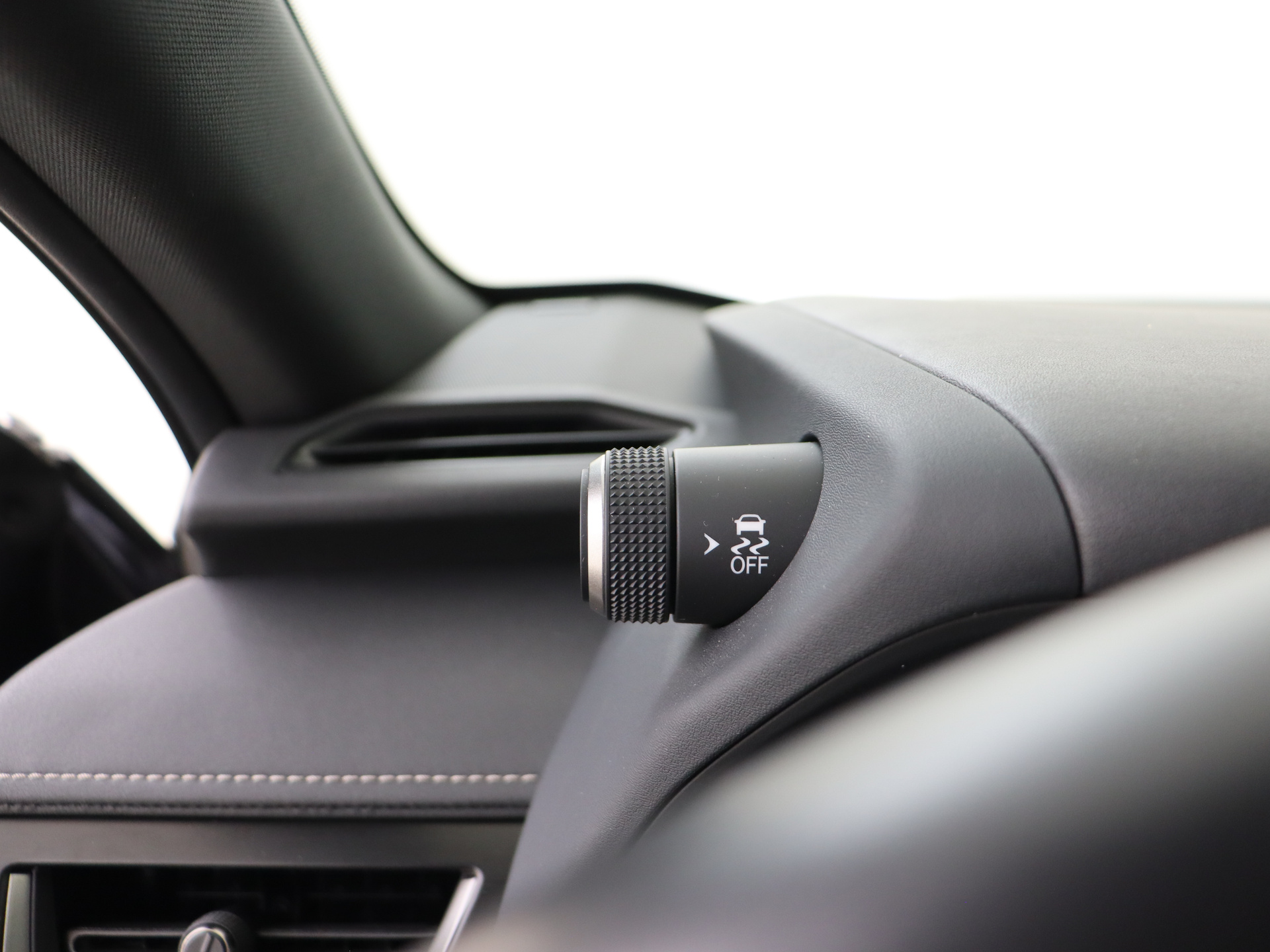 Foto van Lexus Lexus Ux300h