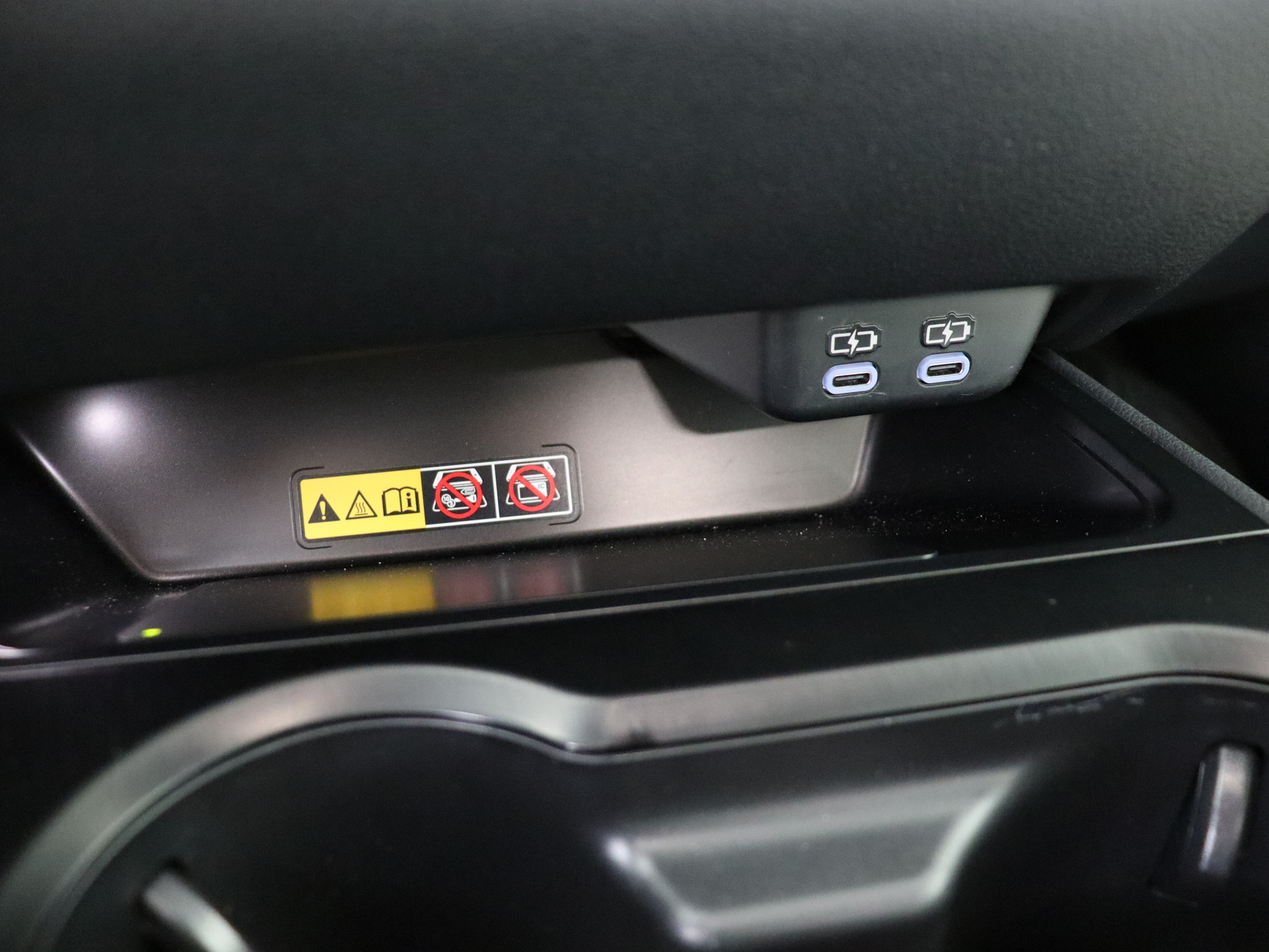 Foto van Lexus Lexus Ux300h