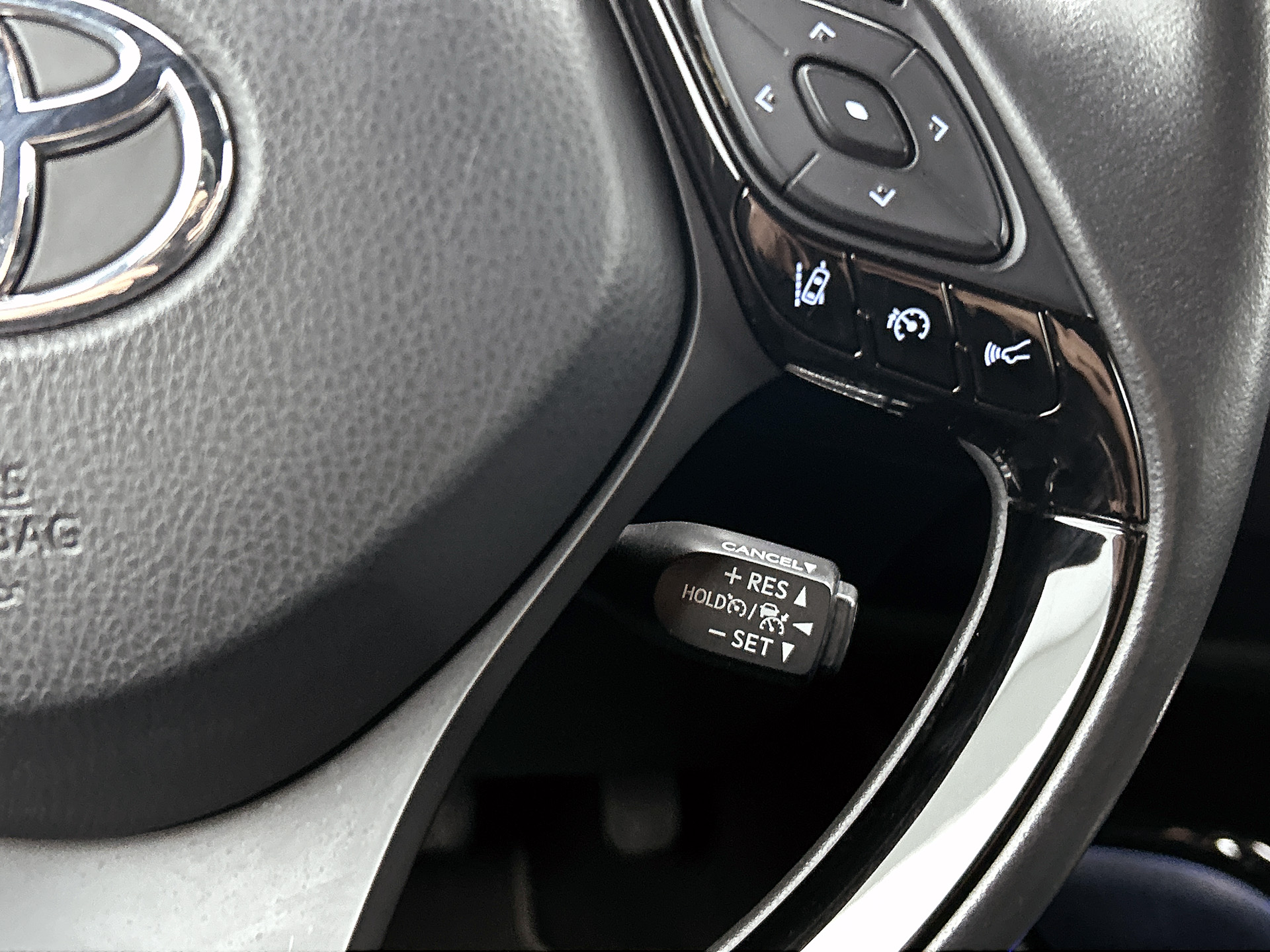Foto van Toyota Toyota C-hr
