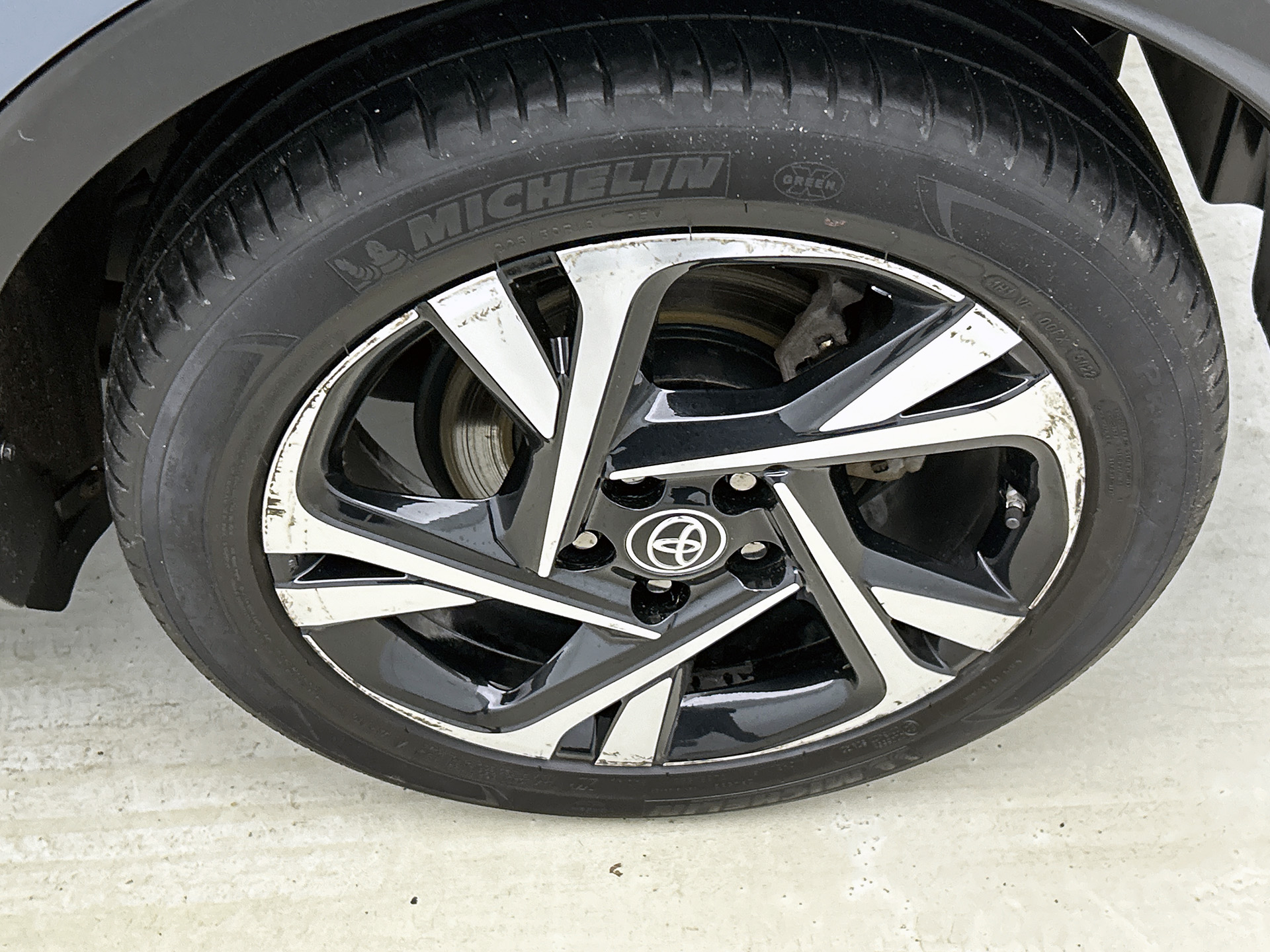 Foto van Toyota Toyota C-hr