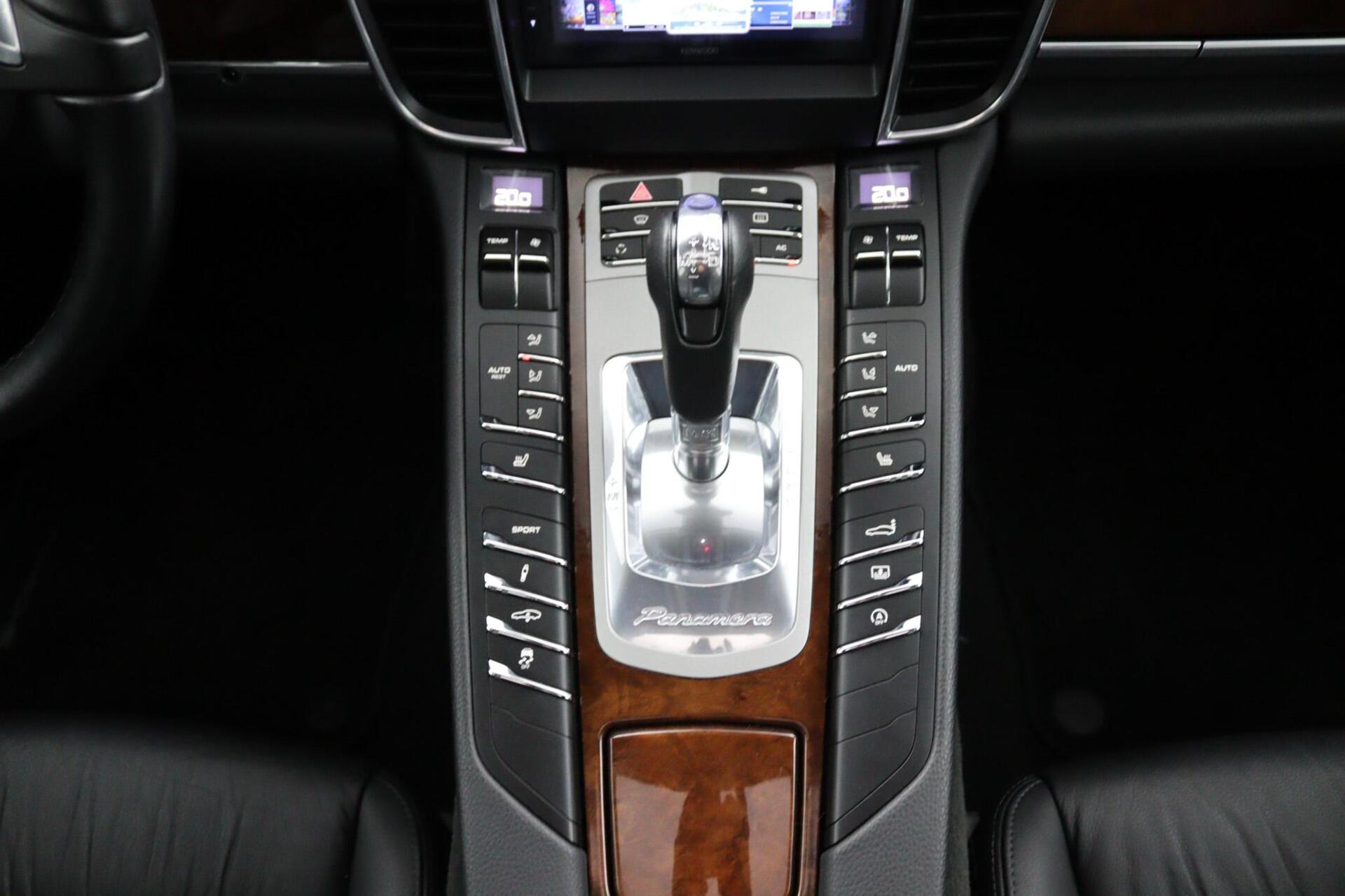 Foto van Porsche Panamera S