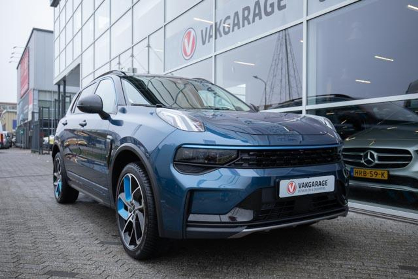 Foto van LYNK & Co 01