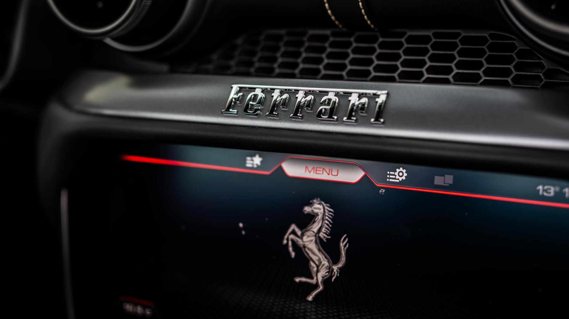 Foto van Ferrari Portofino