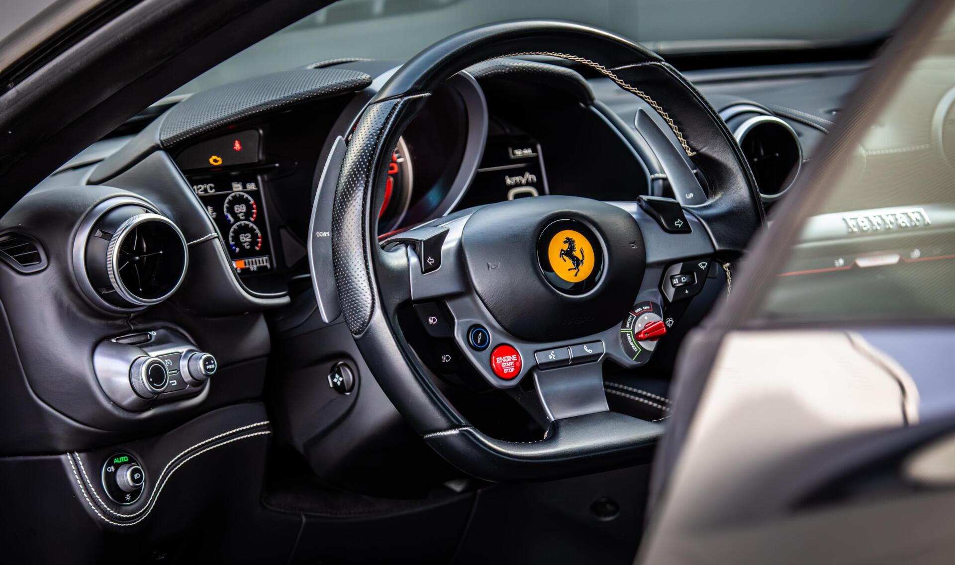 Foto van Ferrari Portofino