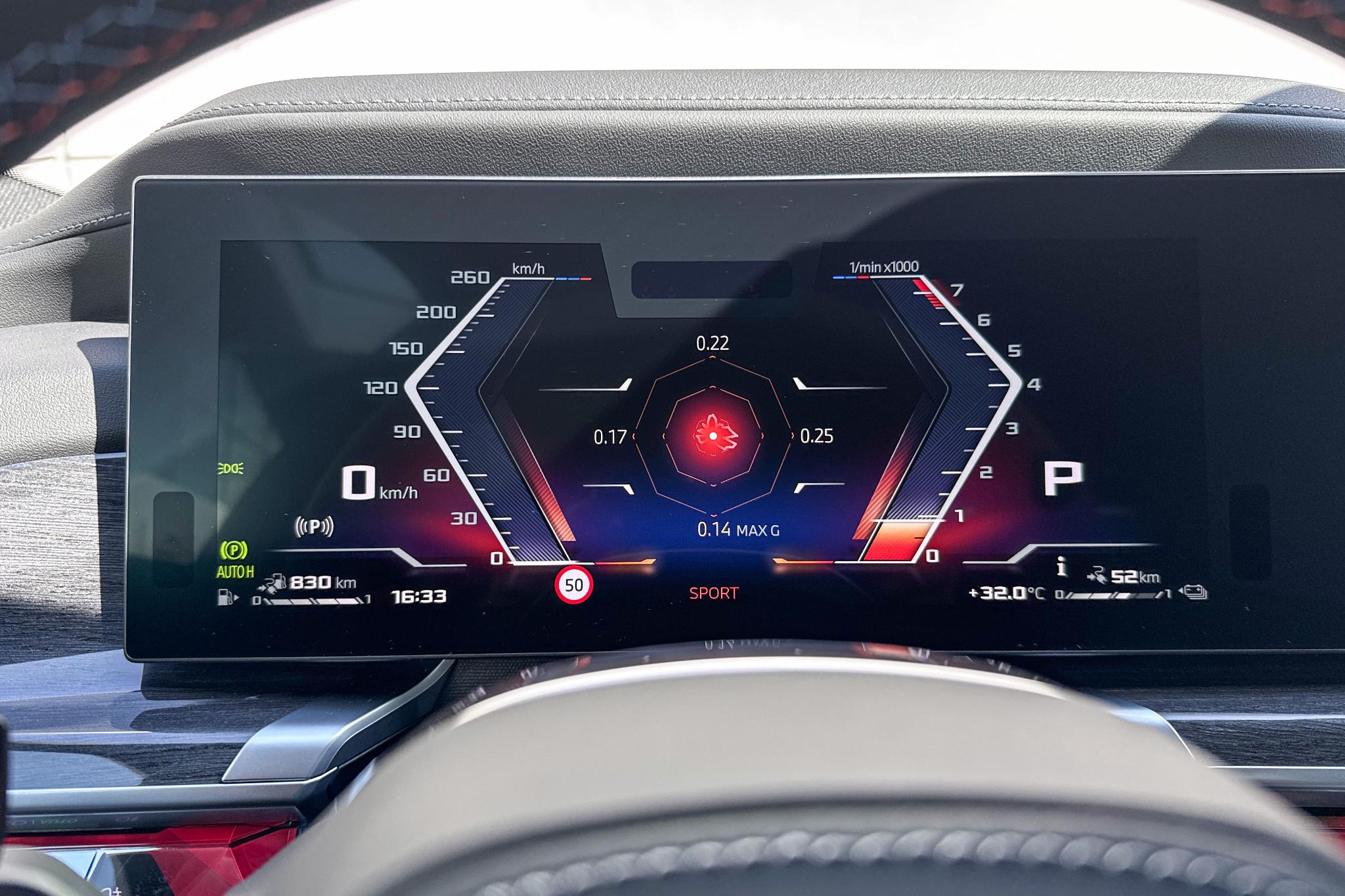 Foto van BMW M760e xDrive