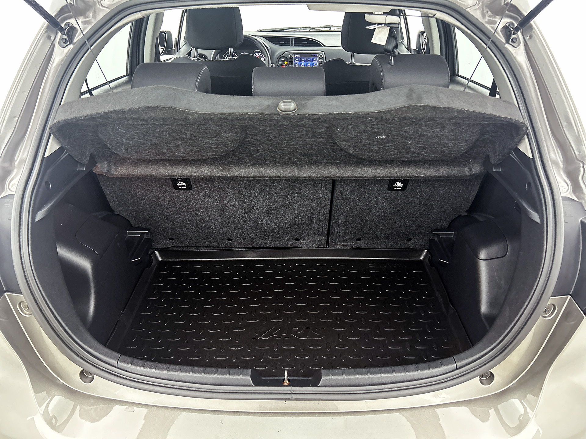 Foto van Toyota Toyota Yaris Hybrid