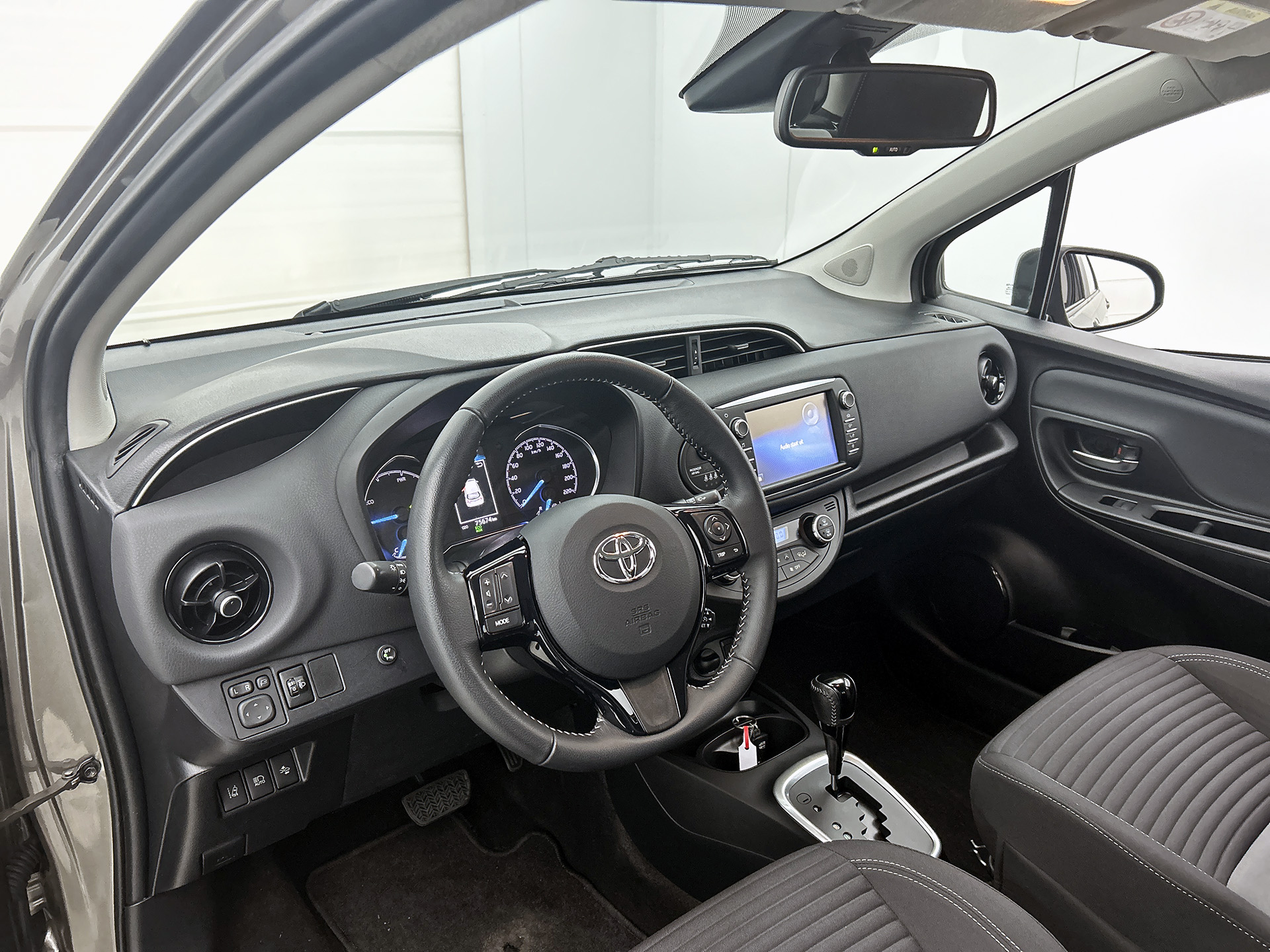 Foto van Toyota Toyota Yaris Hybrid