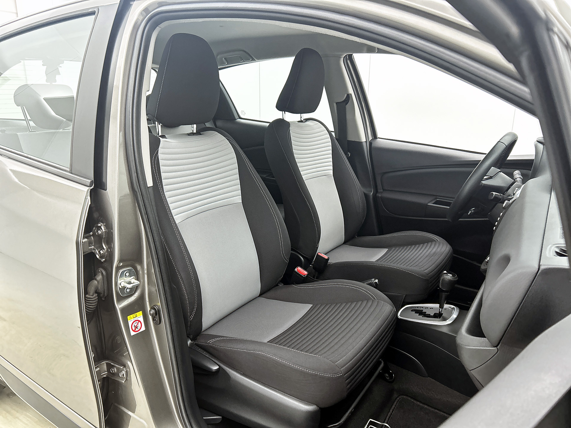 Foto van Toyota Toyota Yaris Hybrid