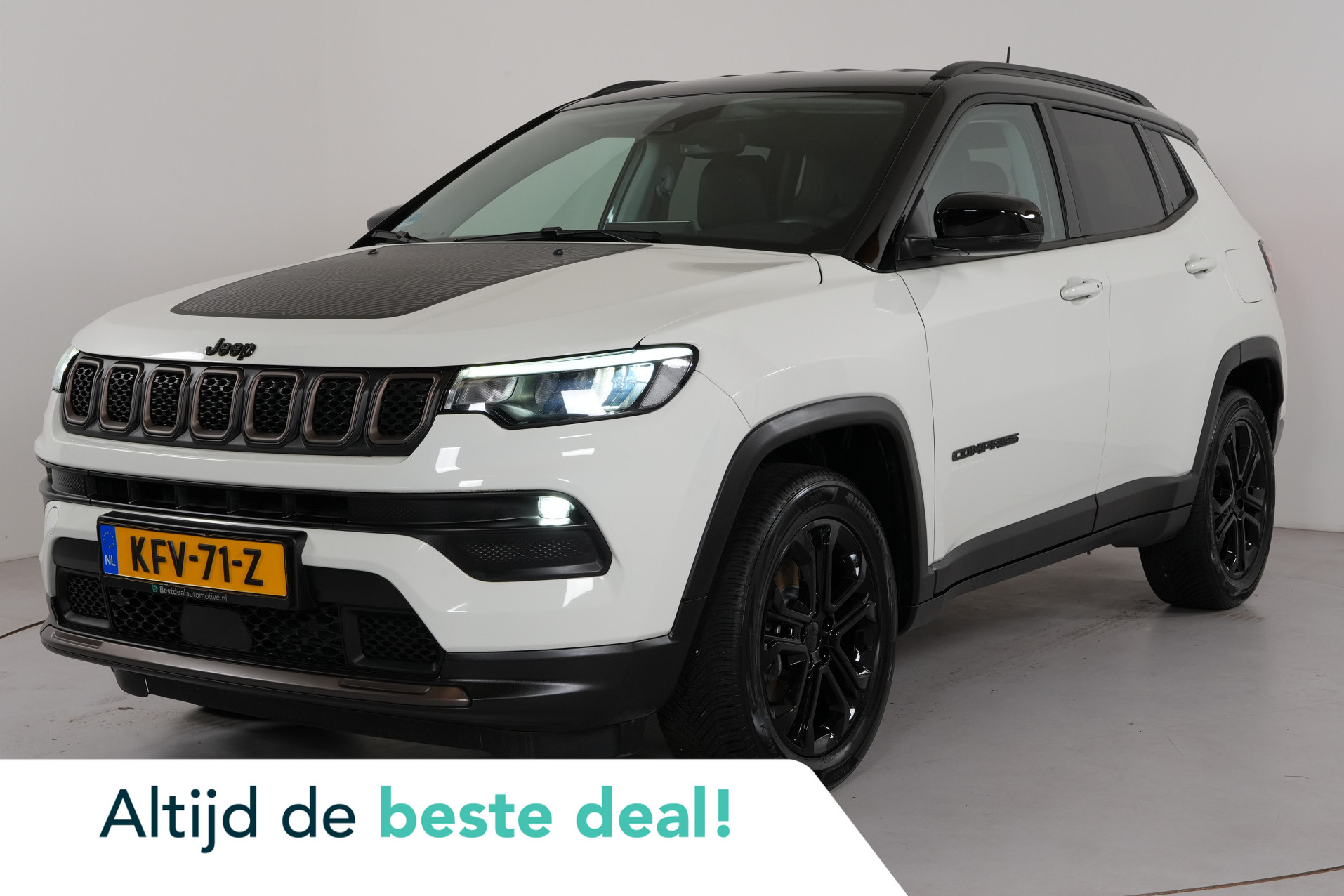Jeep Compass 4xe 240pk PHEV 2022 - voorkant