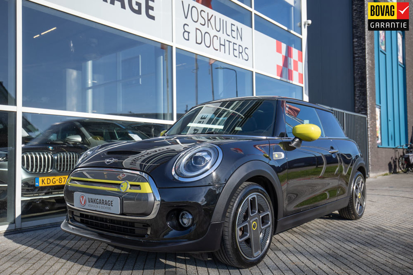 Mini Cooper Se MINI Electric Greenwich 33 kWh | Panoramadak | Verwarmde stoelen | Camera 2021 - voorkant