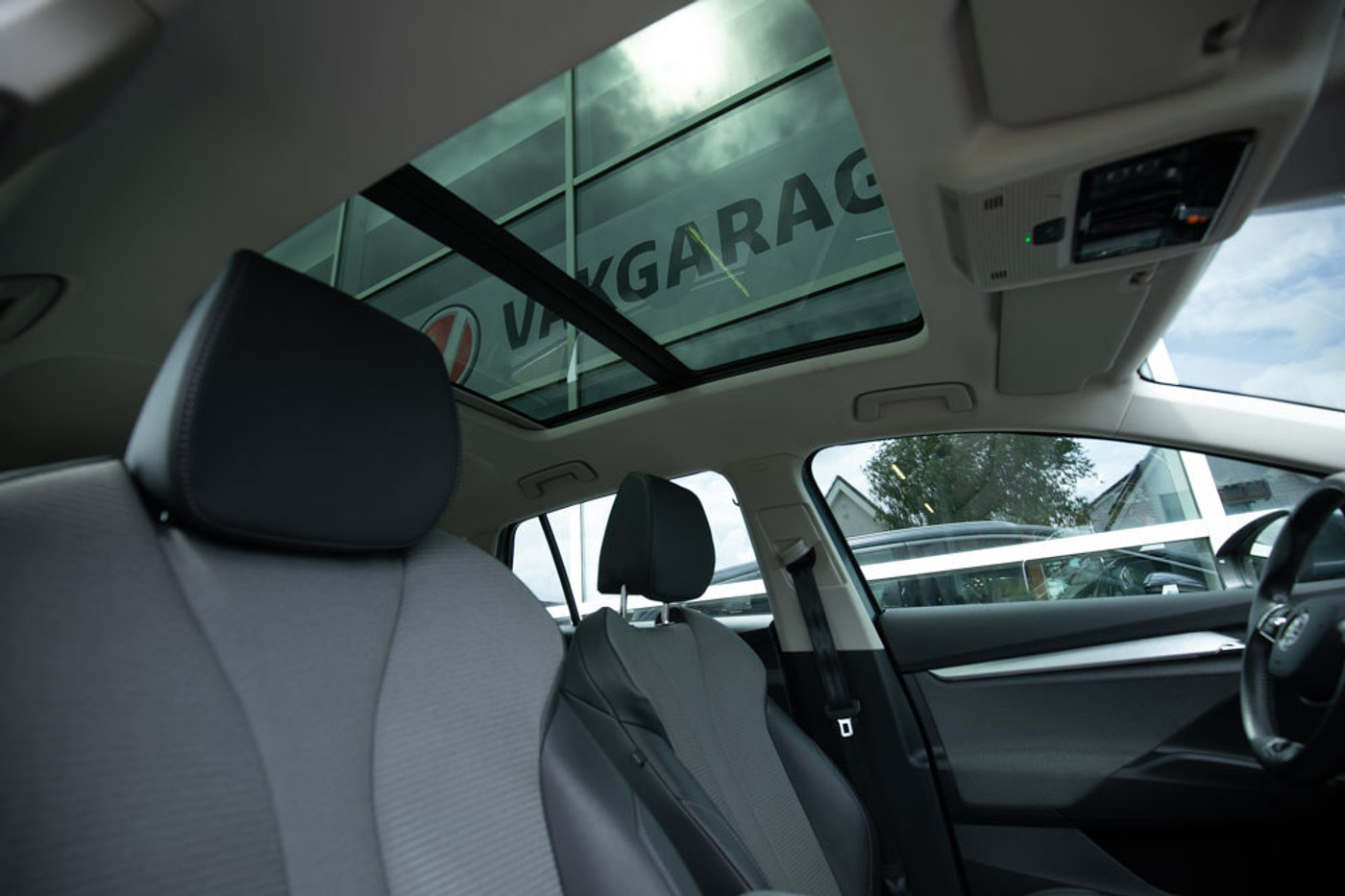 Foto van Skoda Enyaq 80
