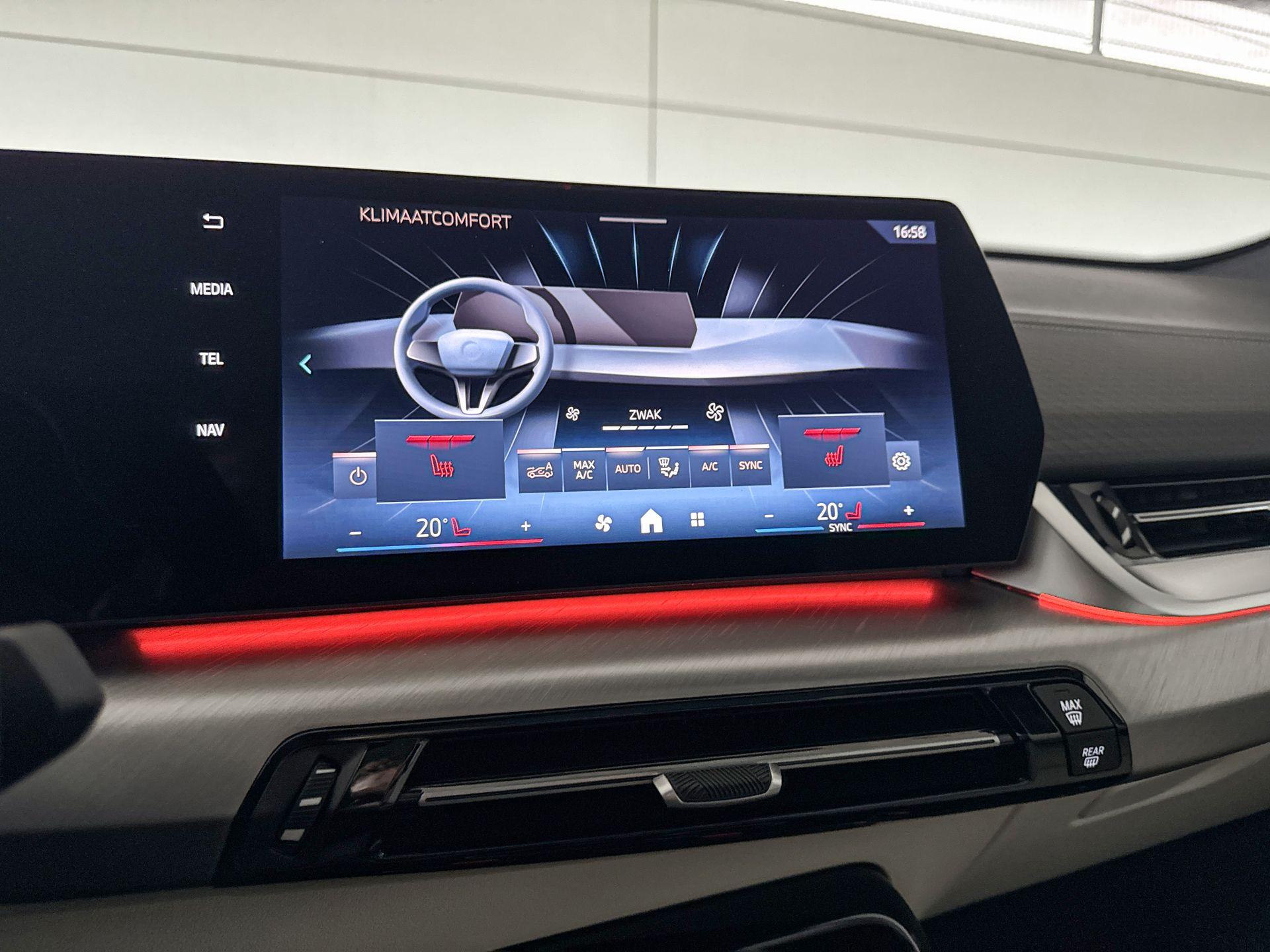 Foto van BMW Ix2 Xdrive30