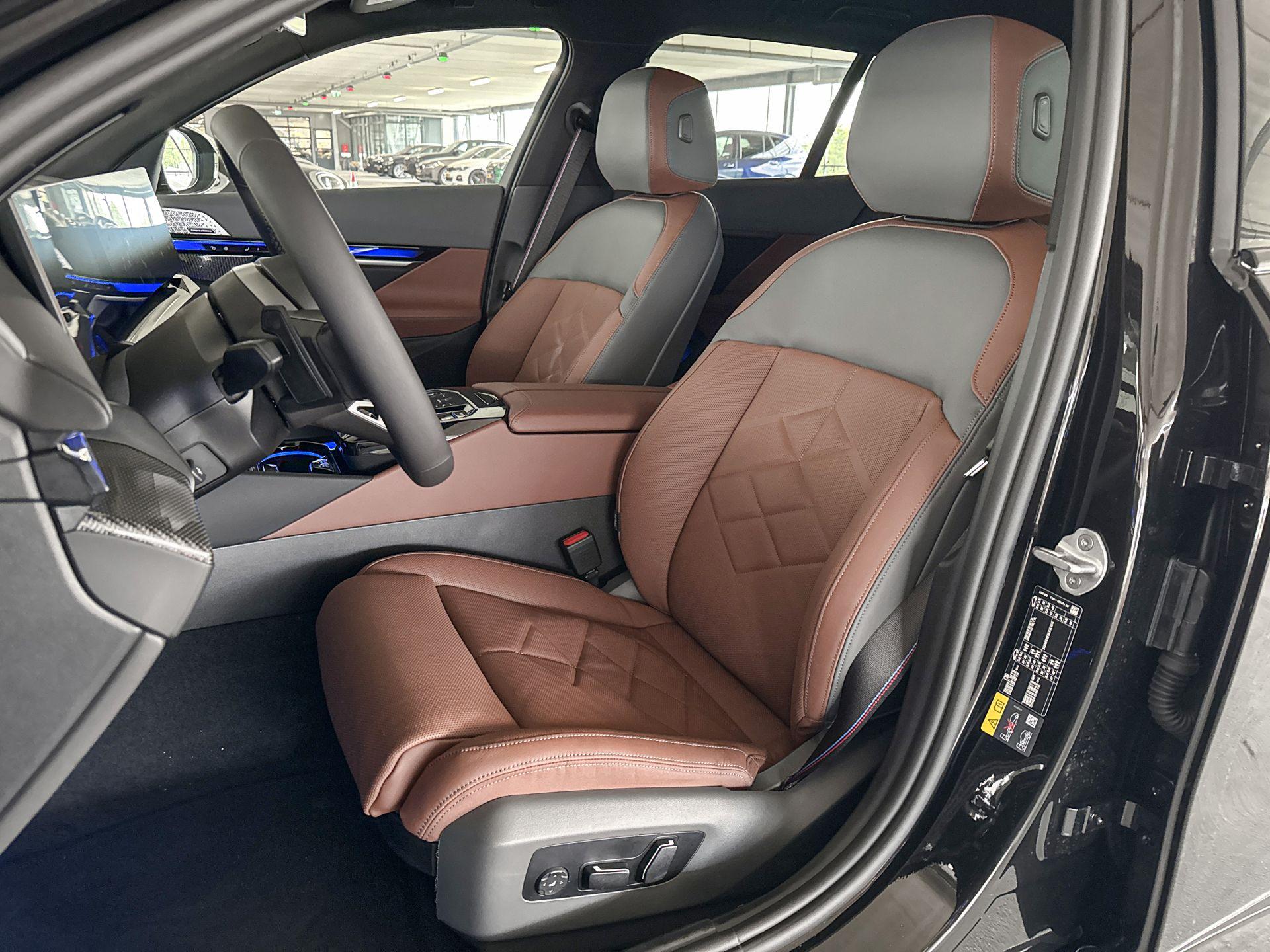 Foto van BMW I5 Xdrive40