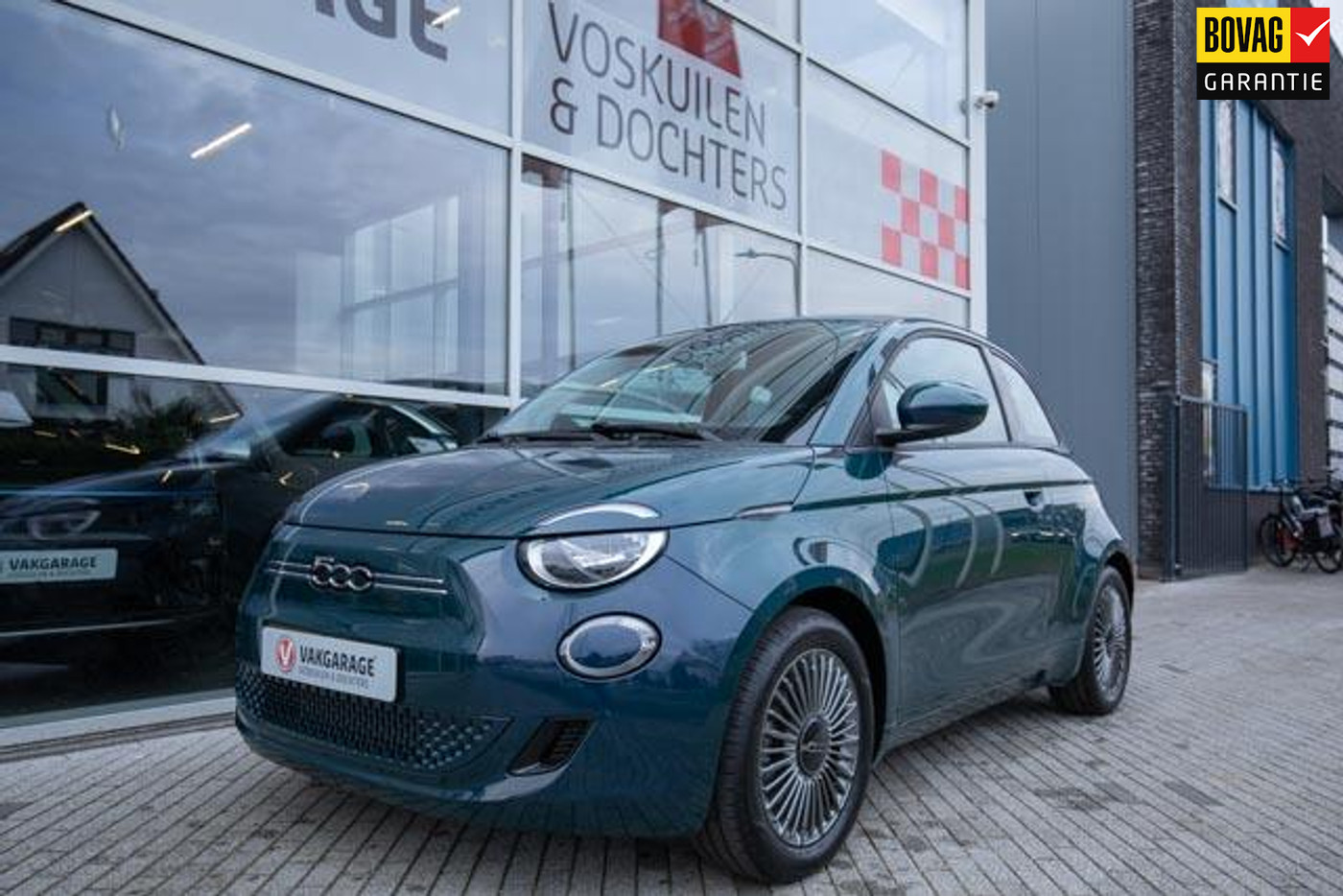 Fiat 500 Icon 42 kWh | Navigatie 2022 - voorkant