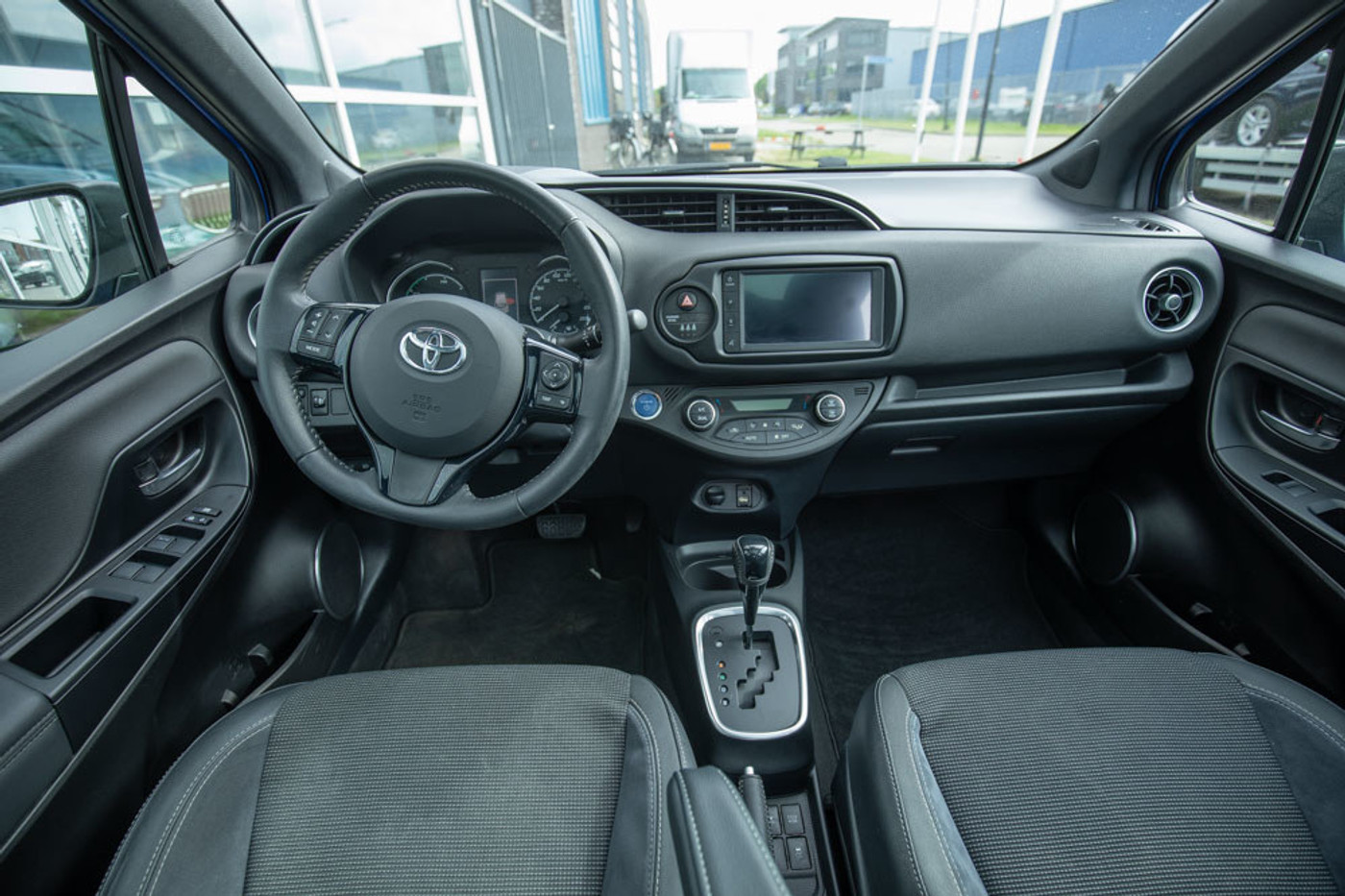 Foto van Toyota Toyota Yaris Hybrid