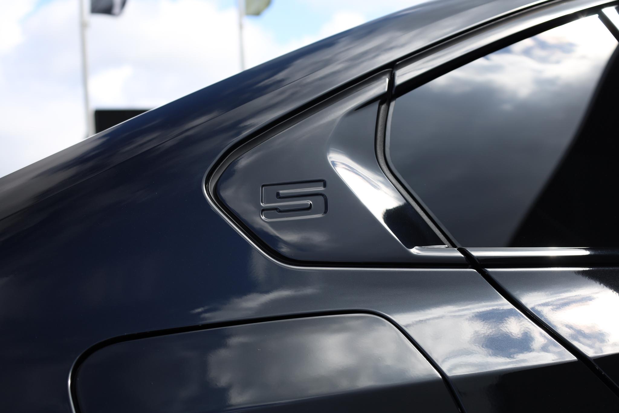 Foto van BMW 530e