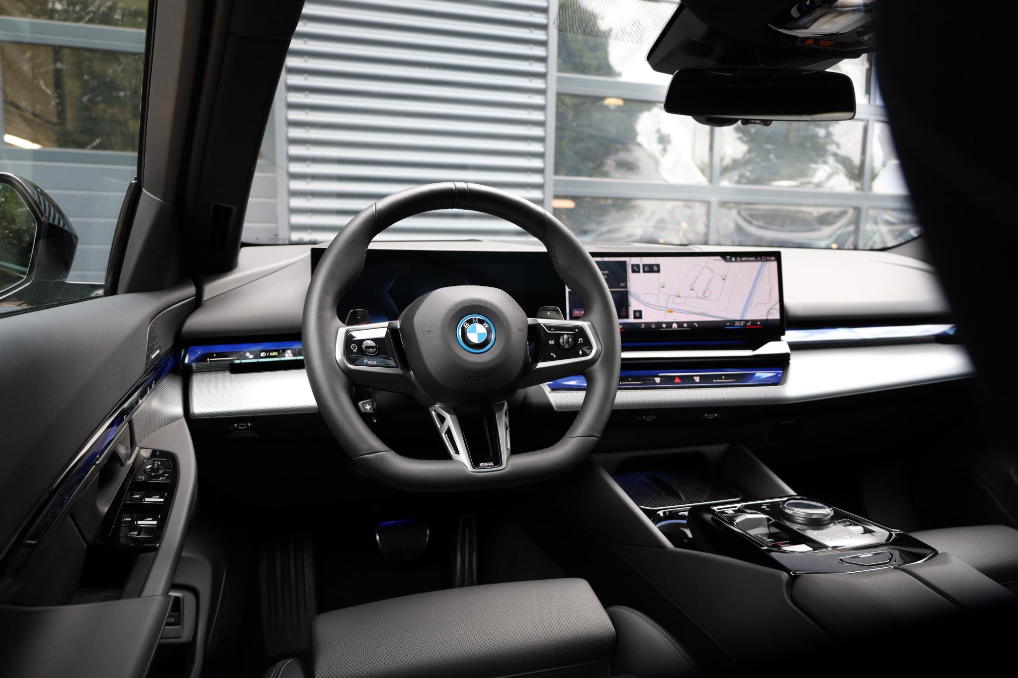 Foto van BMW 530e