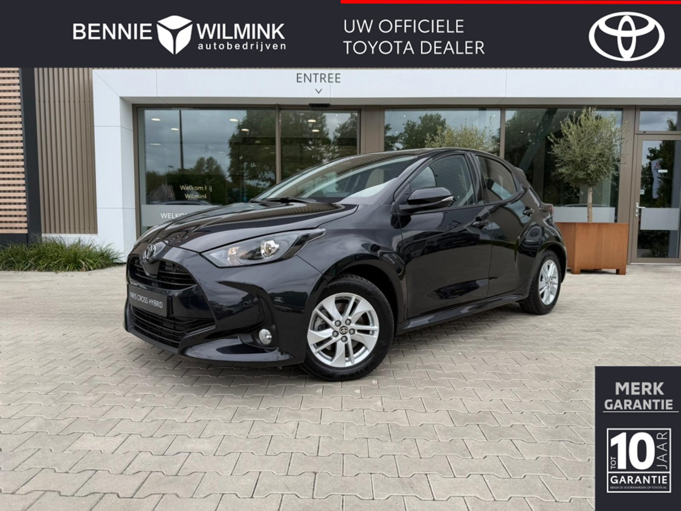 Toyota Toyota Yaris 1.5 Hyb. Dynamic Limited | Parkeersensoren V+A | All Seasons 2025 - voorkant