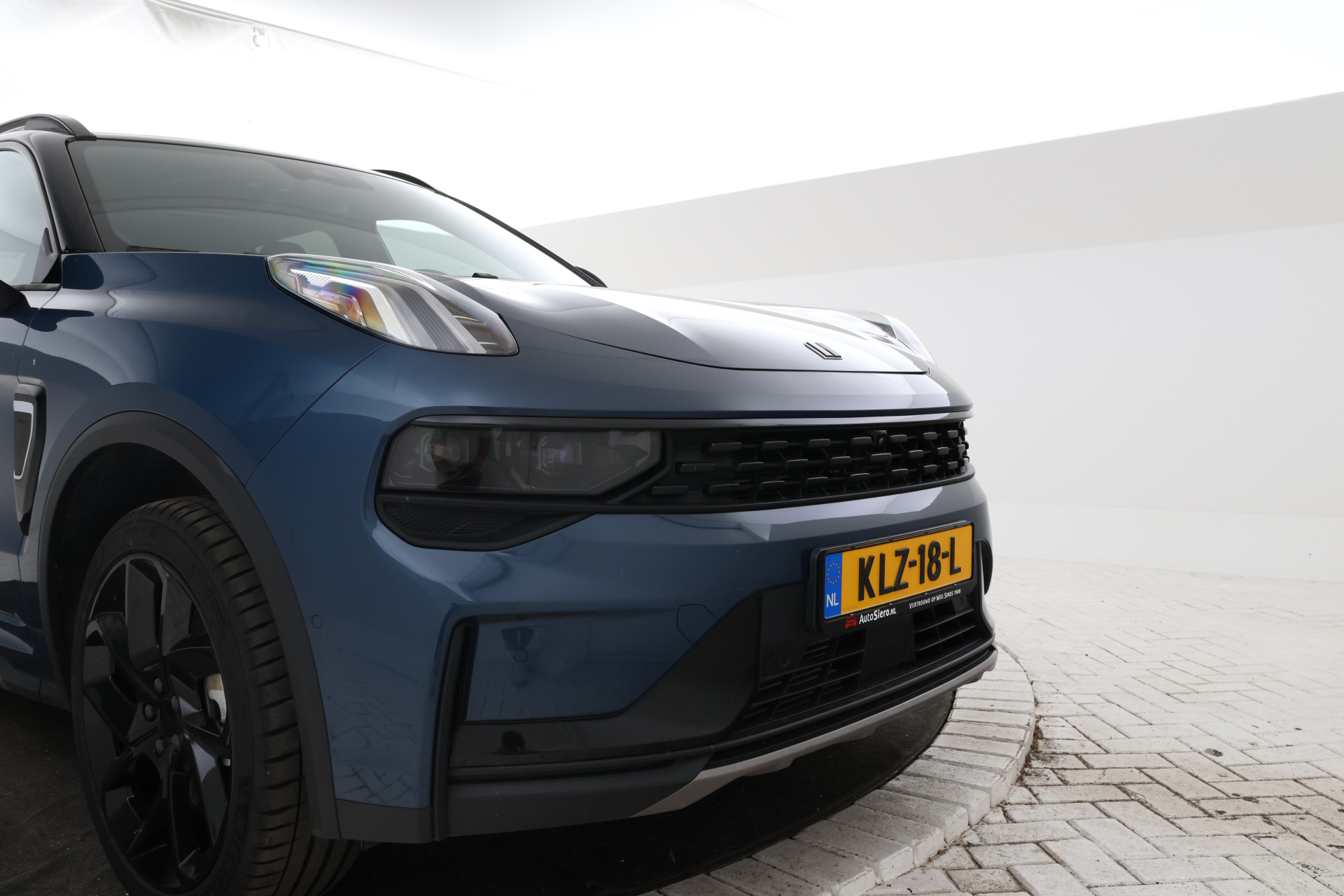 Foto van Lynk&co LYNK & Co 01