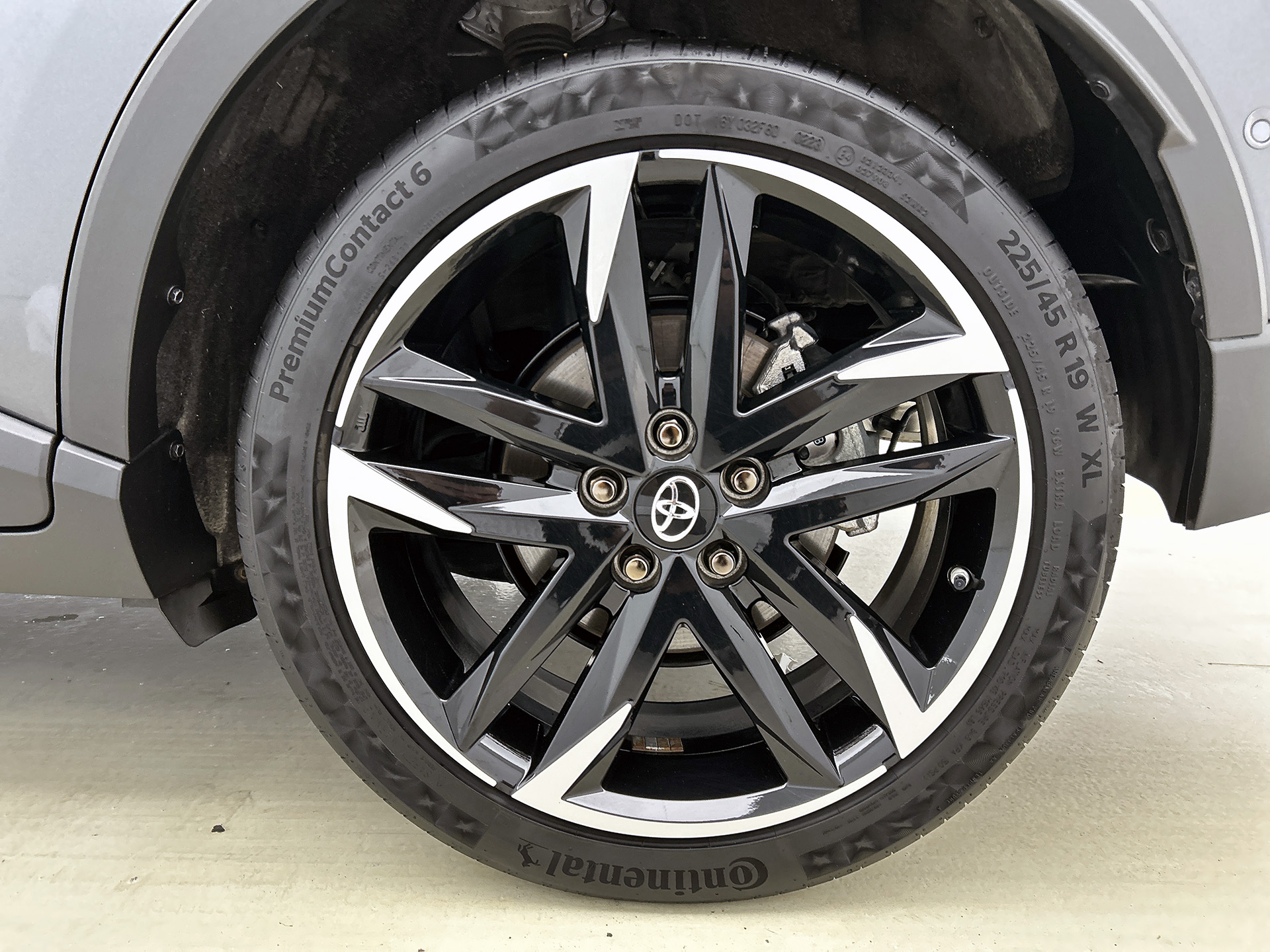 Foto van Toyota Toyota C-hr