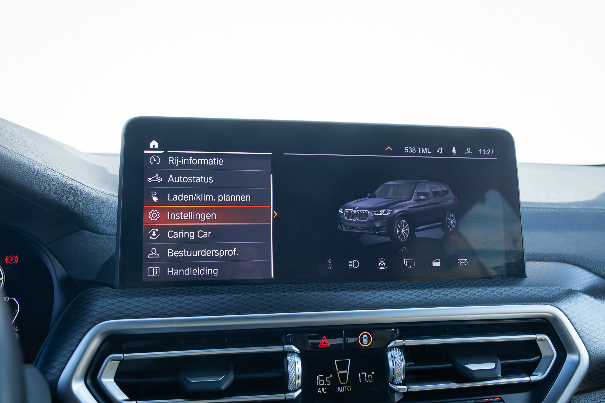 Foto van BMW X3 Xdrive30e
