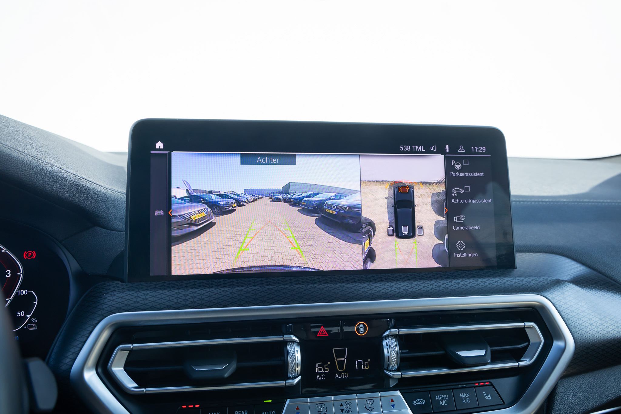 Foto van BMW X3 Xdrive30e